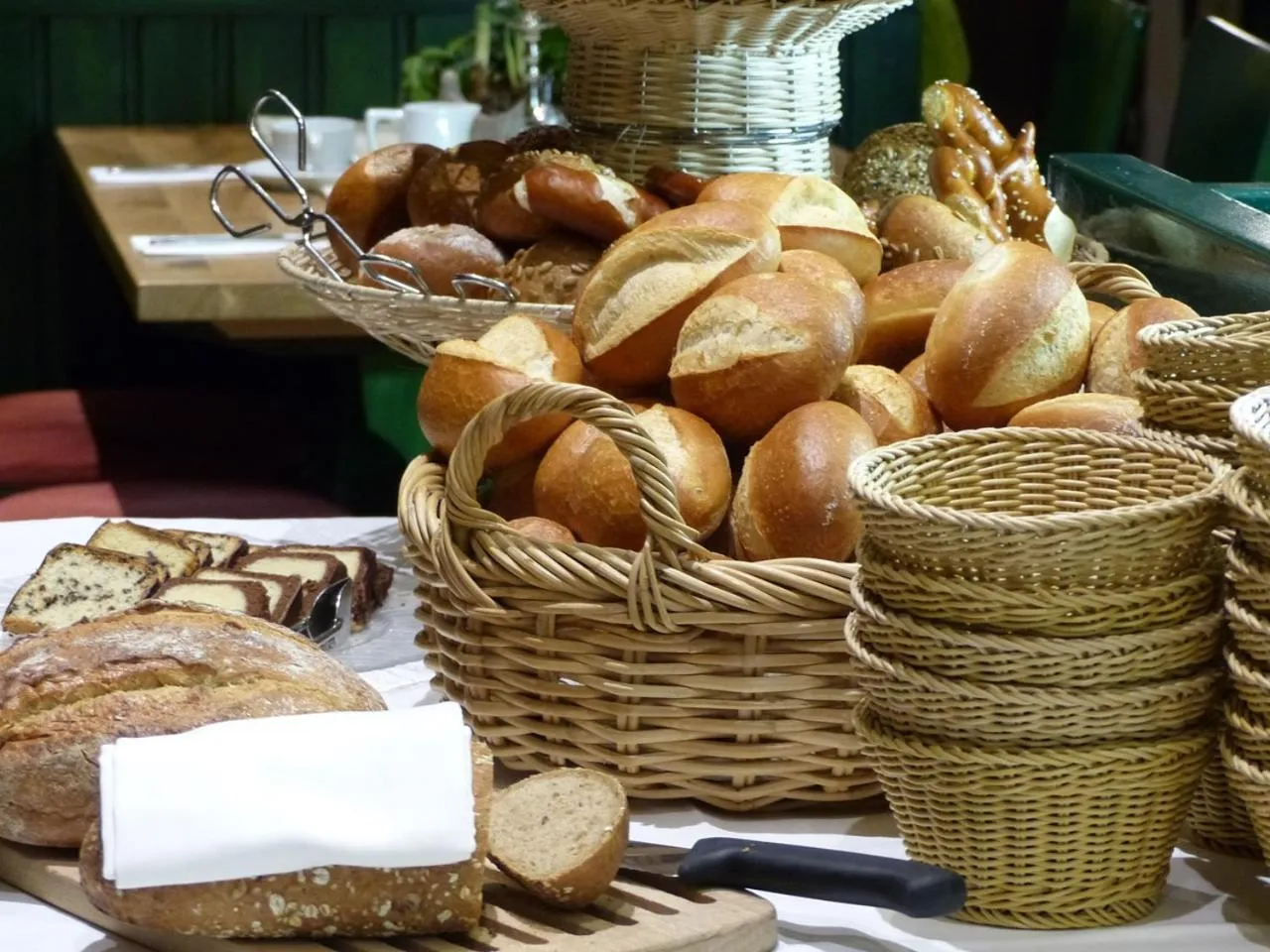 Buffet breakfast in Hotel-Restaurant zum Ochsen