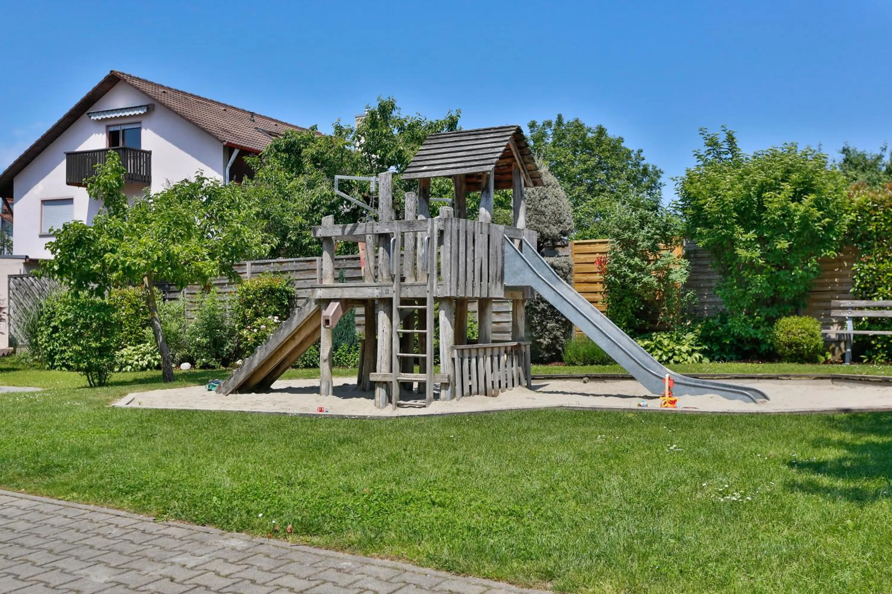 Children play ground in Hotel-Restaurant zum Ochsen