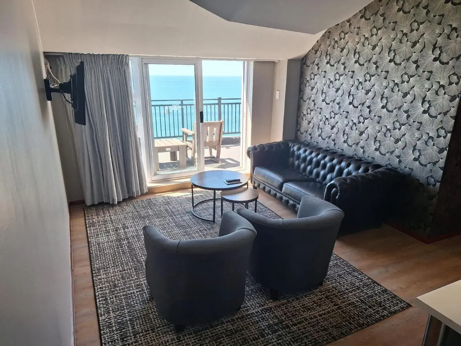 Family Suite with Balcony in Diaz Hotel and Resort Family Suite with Balcony in Diaz Hotel and Resort