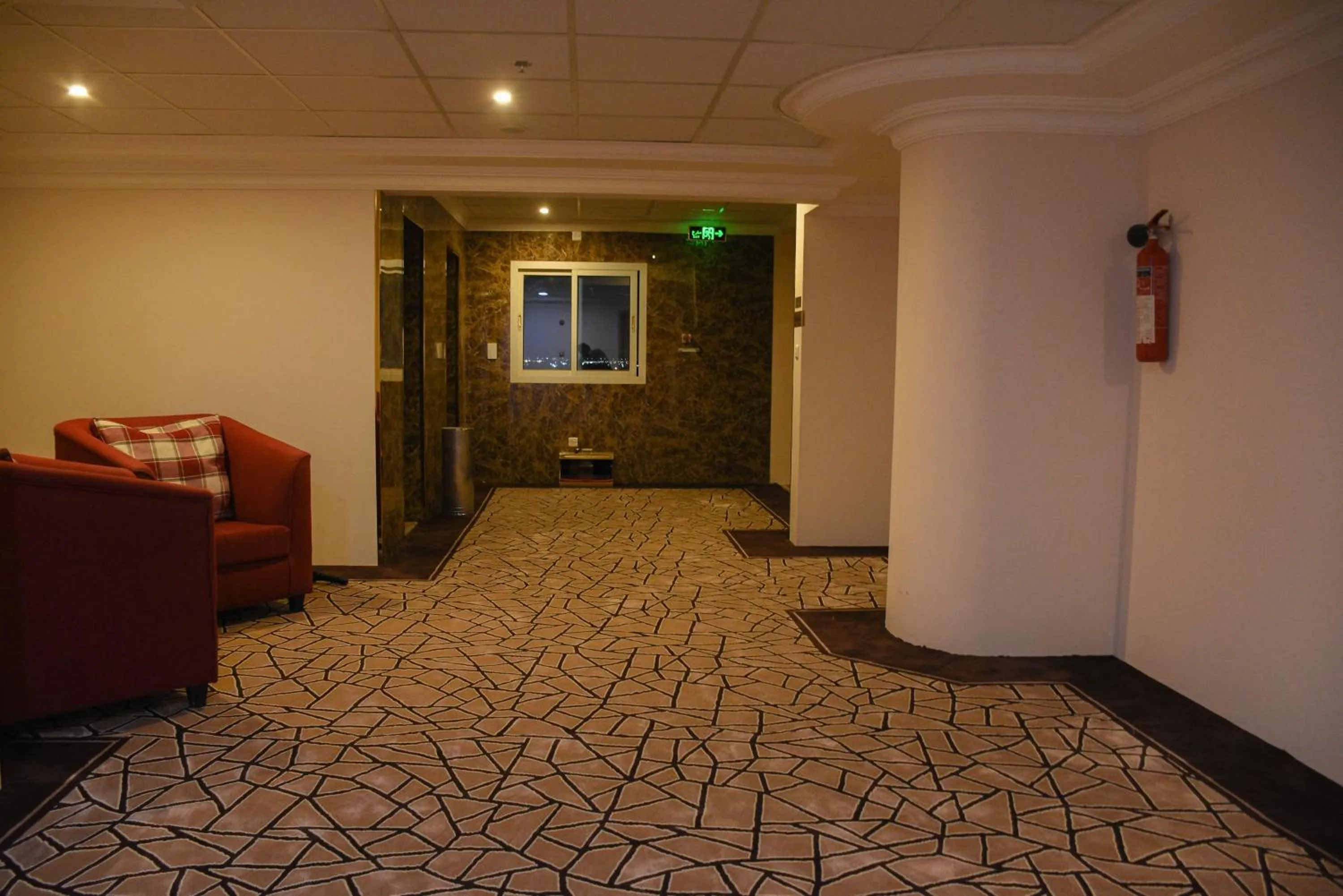 Seating area in Florida Inn Hotel