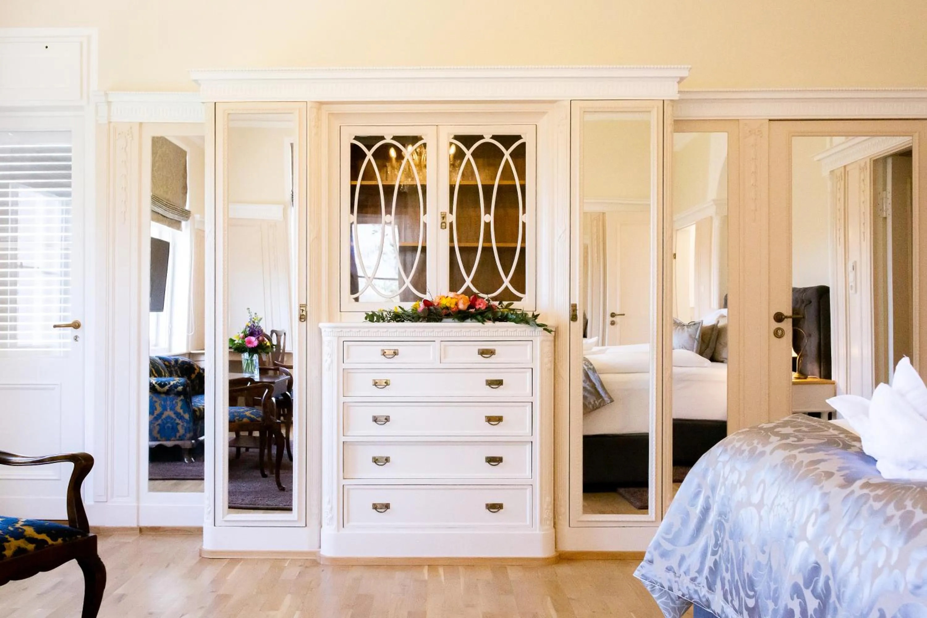 Decorative detail, Bed in Hotel Villa Altenburg