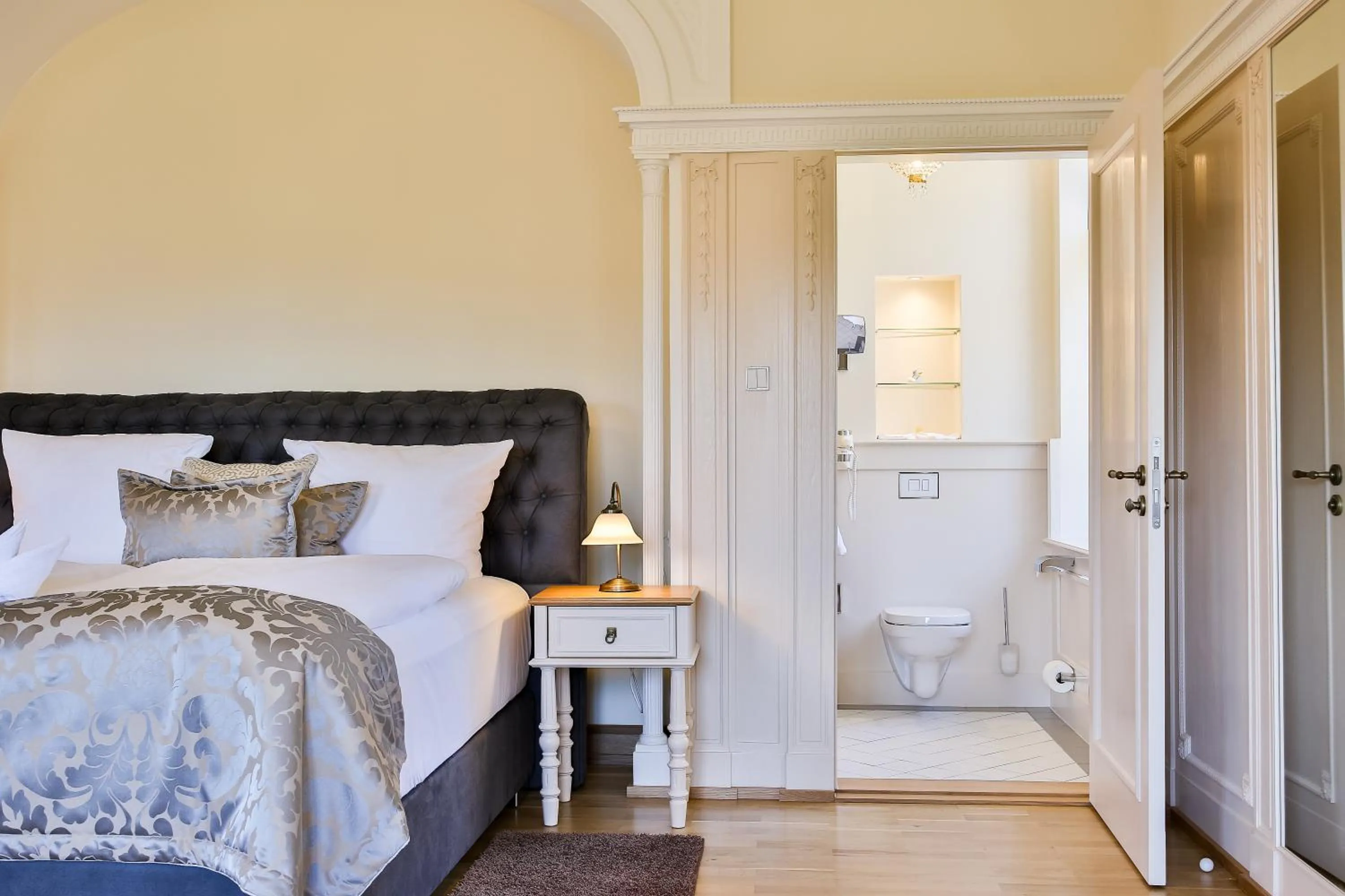 Bed in Hotel Villa Altenburg