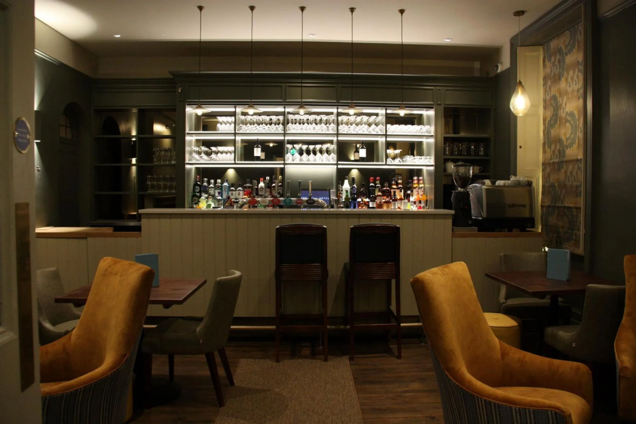 Lounge or bar in The Bell Hotel, Saxmundham