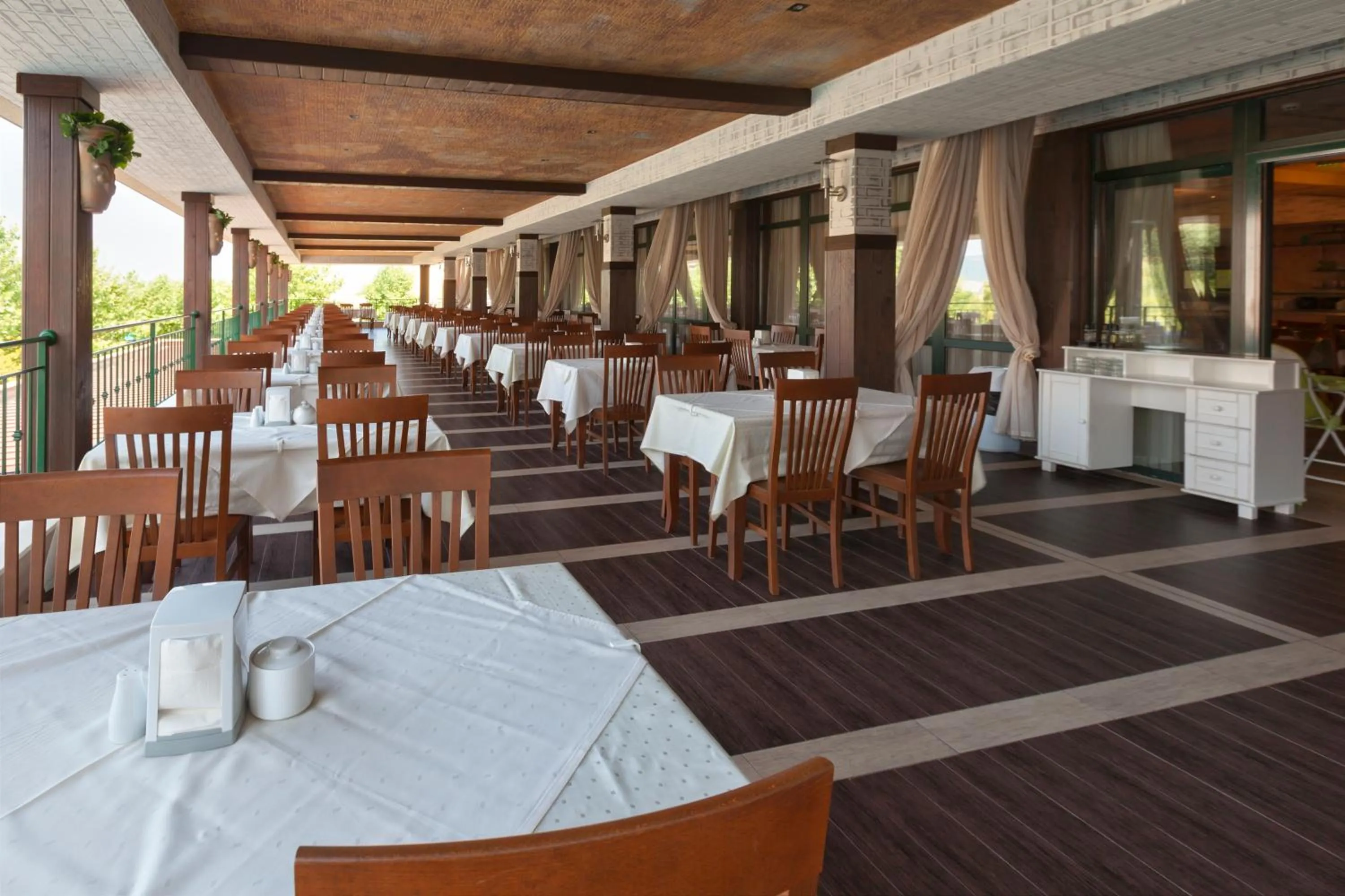 Restaurant/places to eat in HI Hotels Imperial Resort - Ultra All Inclusive, FREE PARKING