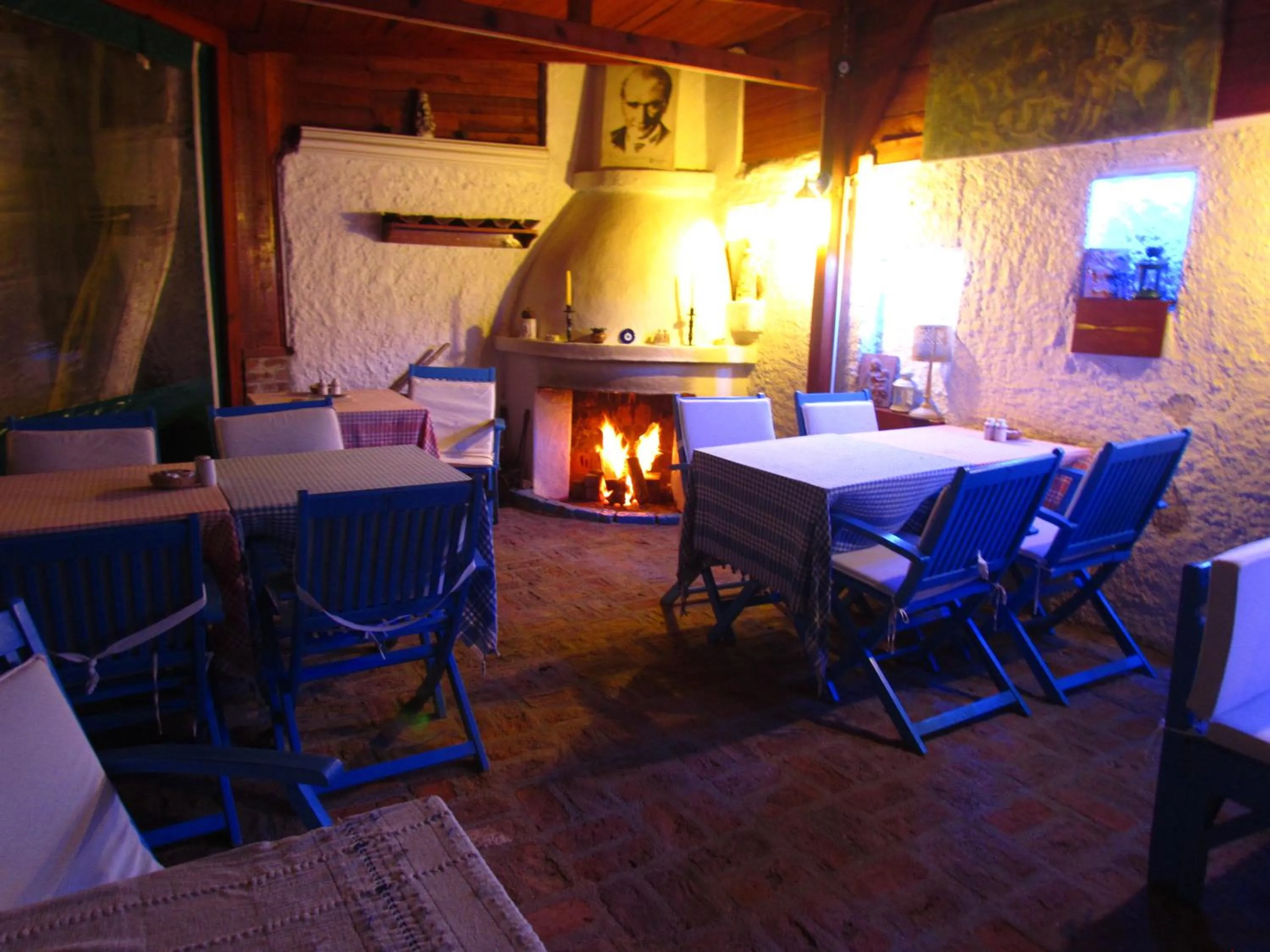 Property building in Amazon Antique