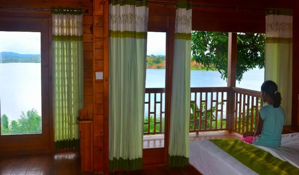 LakeRose Wayanad Resort