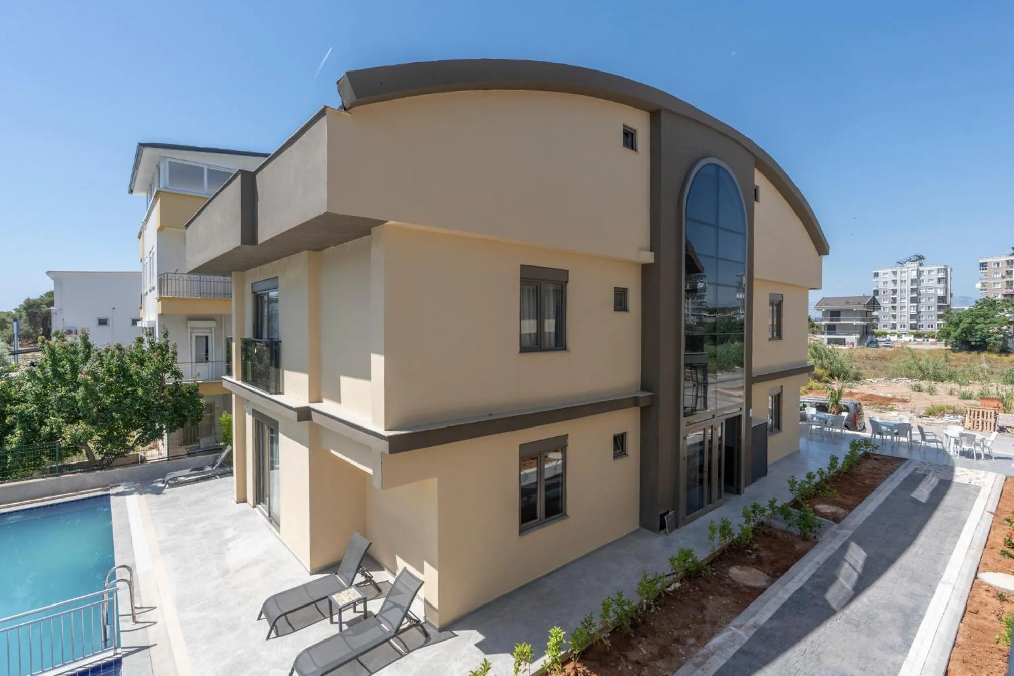 Property building in Lara Beach Homes