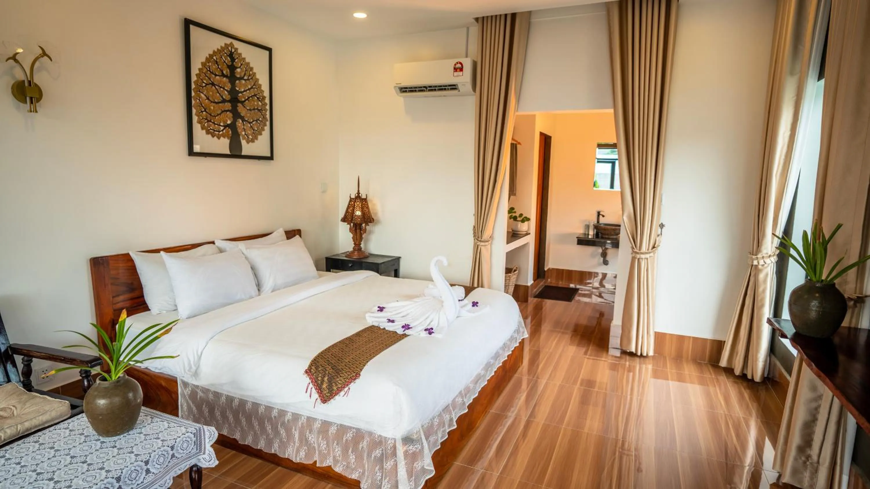 Bed in Moloppor Villa