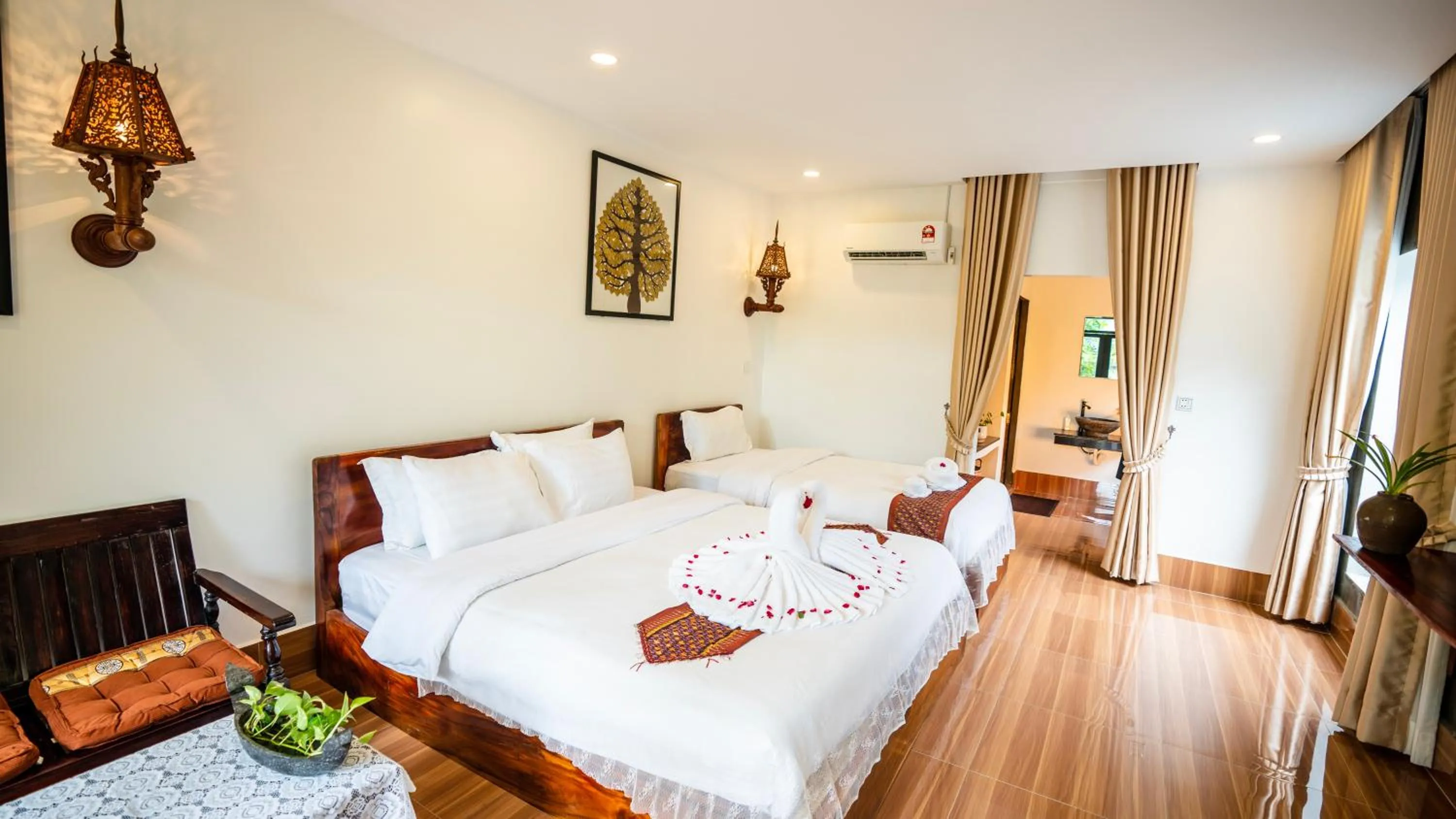 Bed in Moloppor Villa