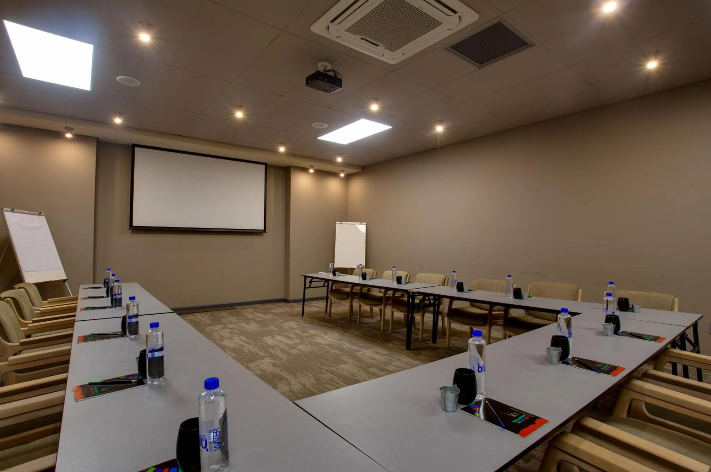 Business facilities in 26° South Bush Boho Hotel