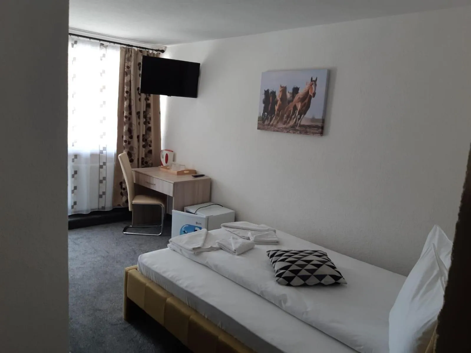 Bed in Pensiunea La Gagea