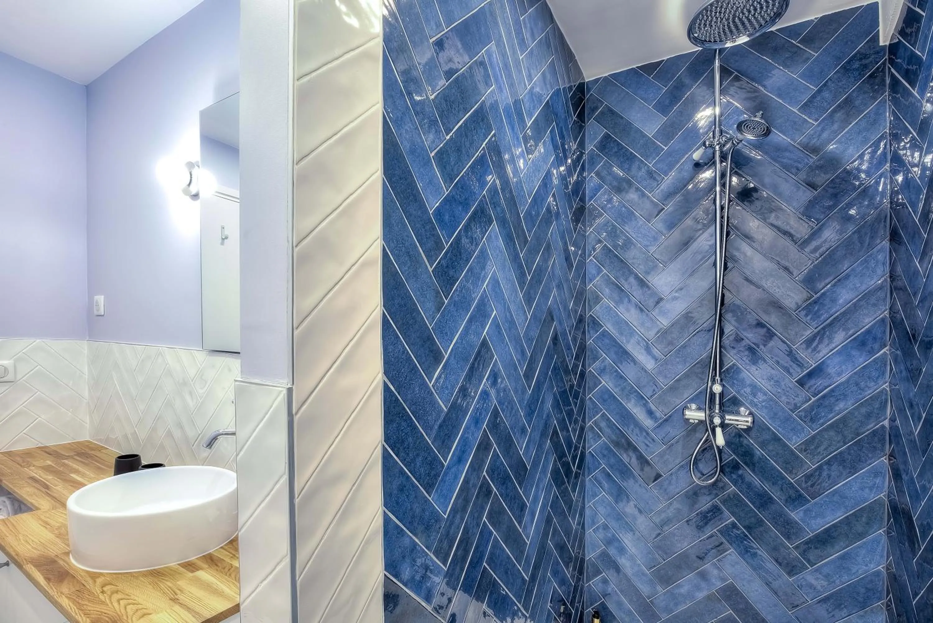 Shower in Maison Lamartine - Nice