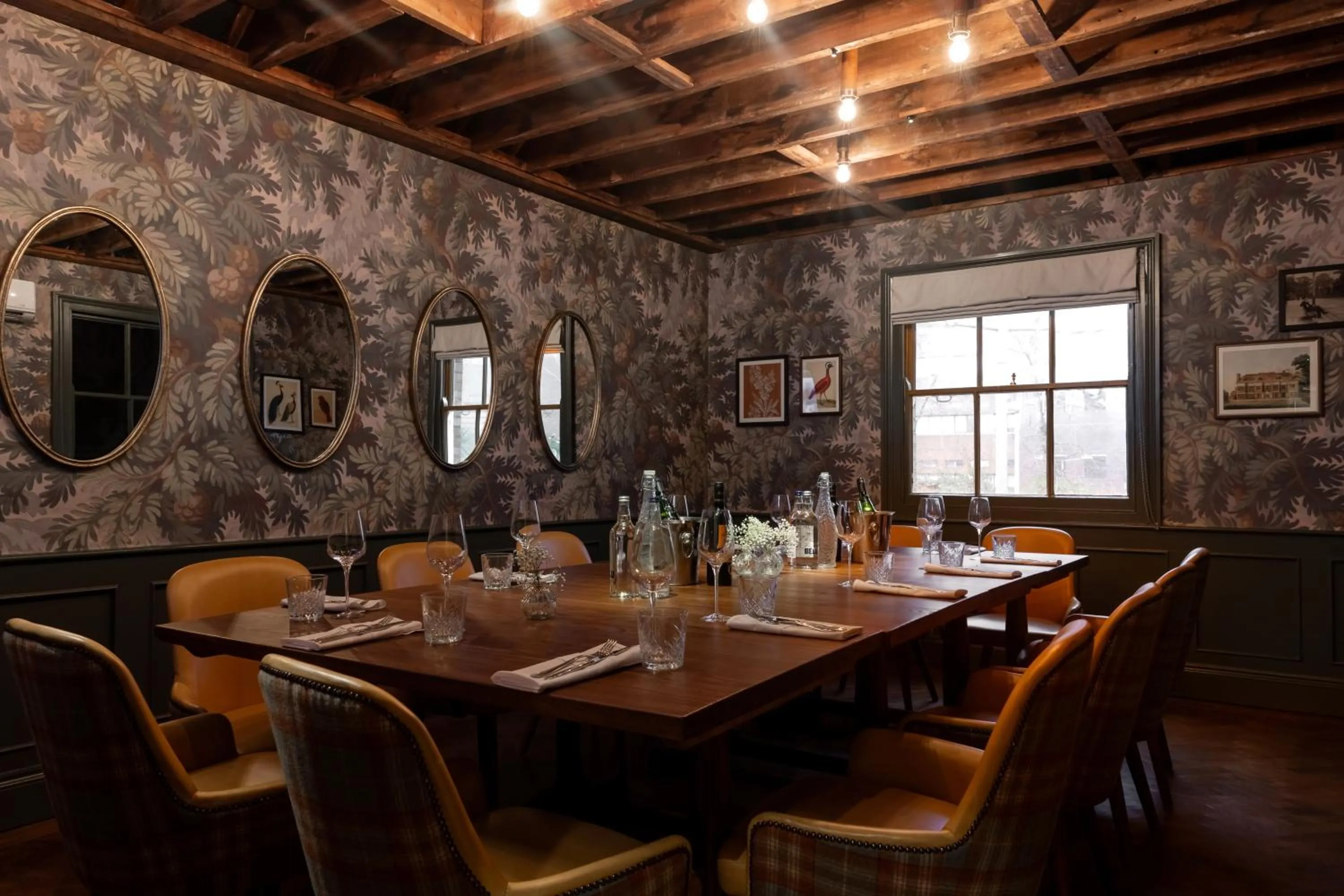 Business facilities in The Drayton Court Hotel