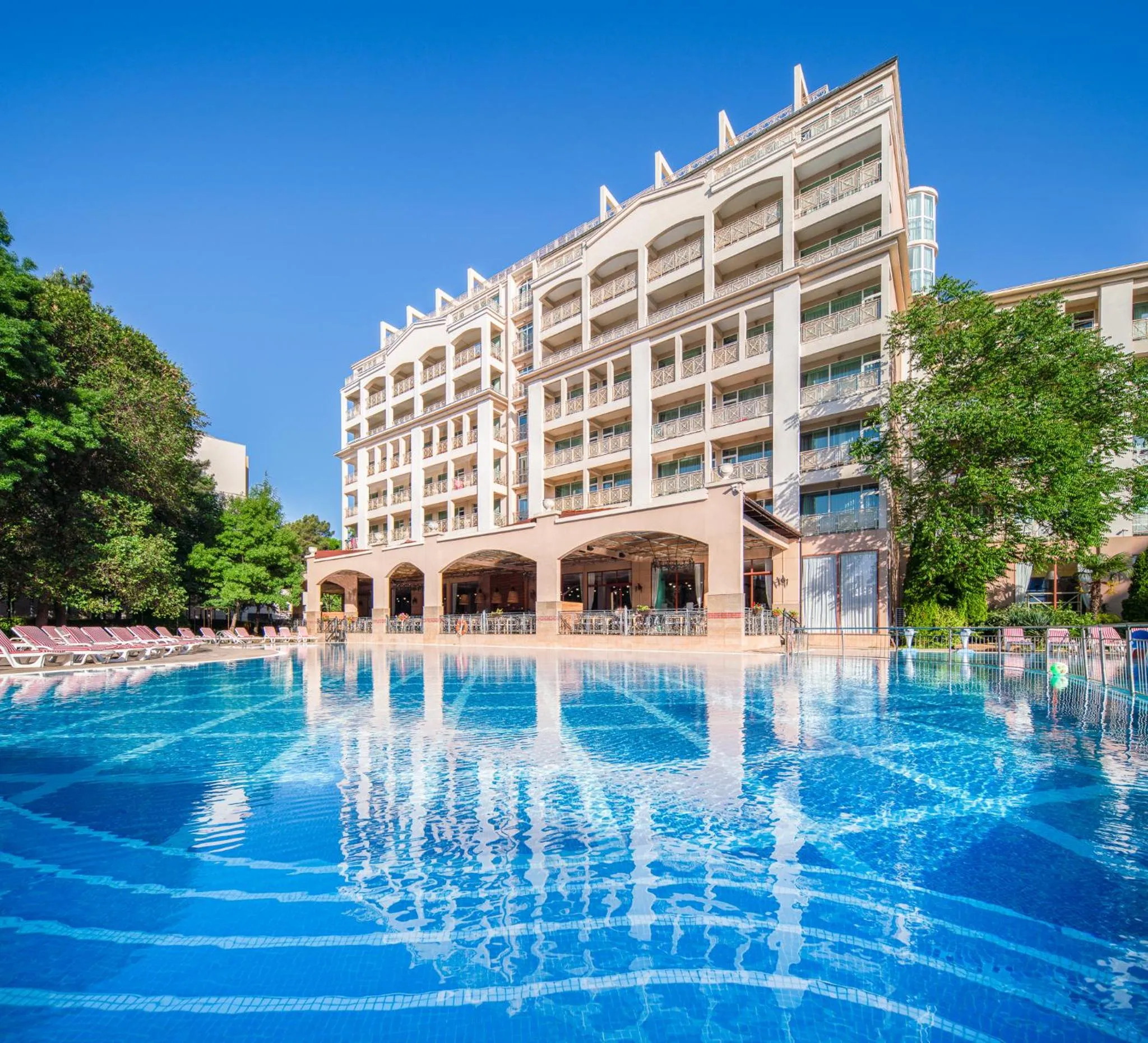 Property building in Hotel Alba - All inclusive