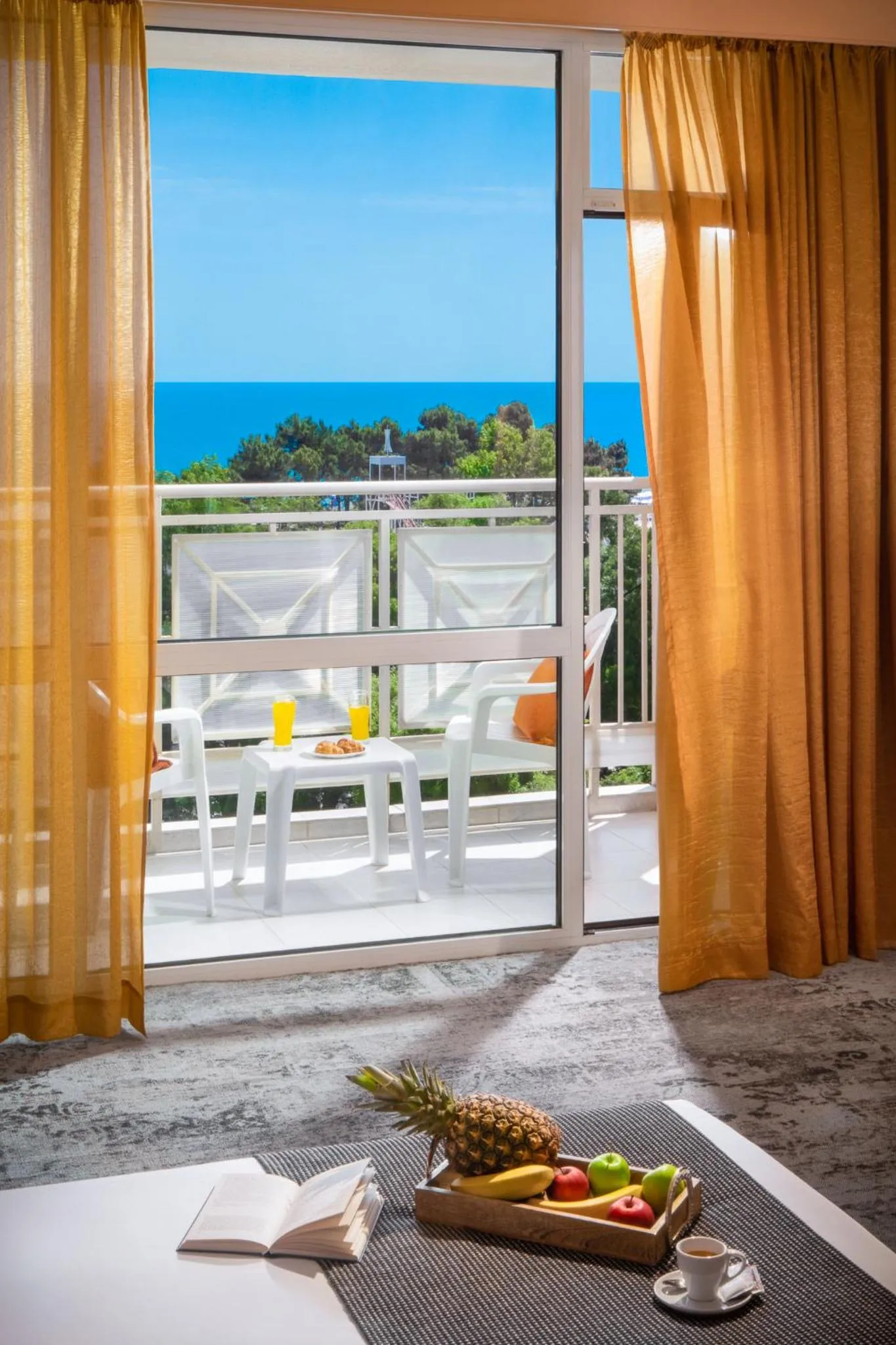 Day in Hotel Alba - All inclusive