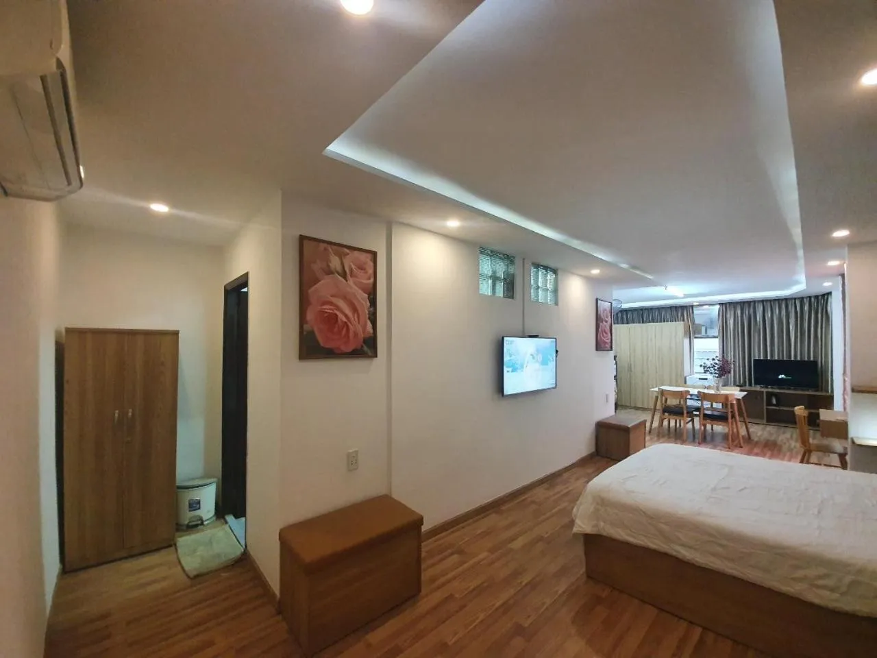 Living room, Bed in City Backpackers Hostel