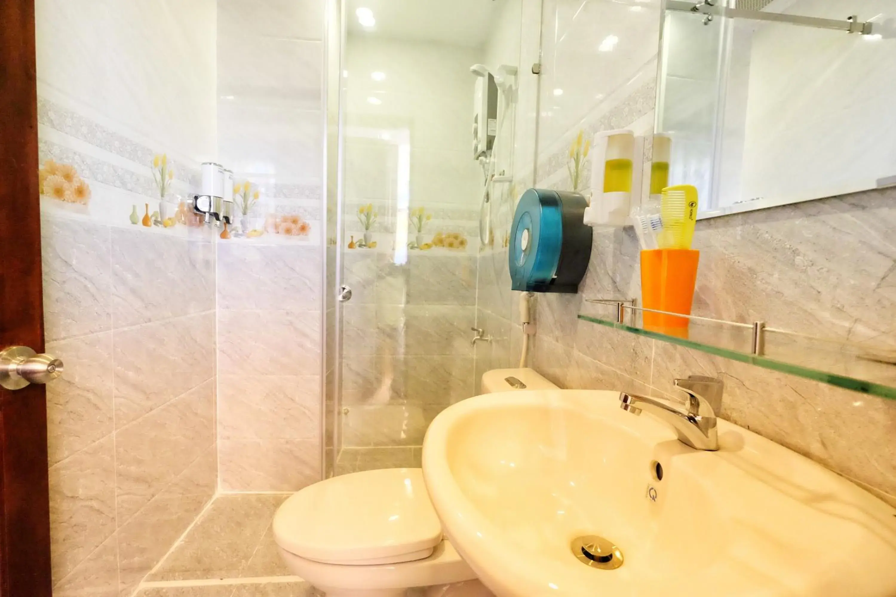 Superior Double Room - single occupancy in City Backpackers Hostel Superior Double Room - single occupancy in City Backpackers Hostel