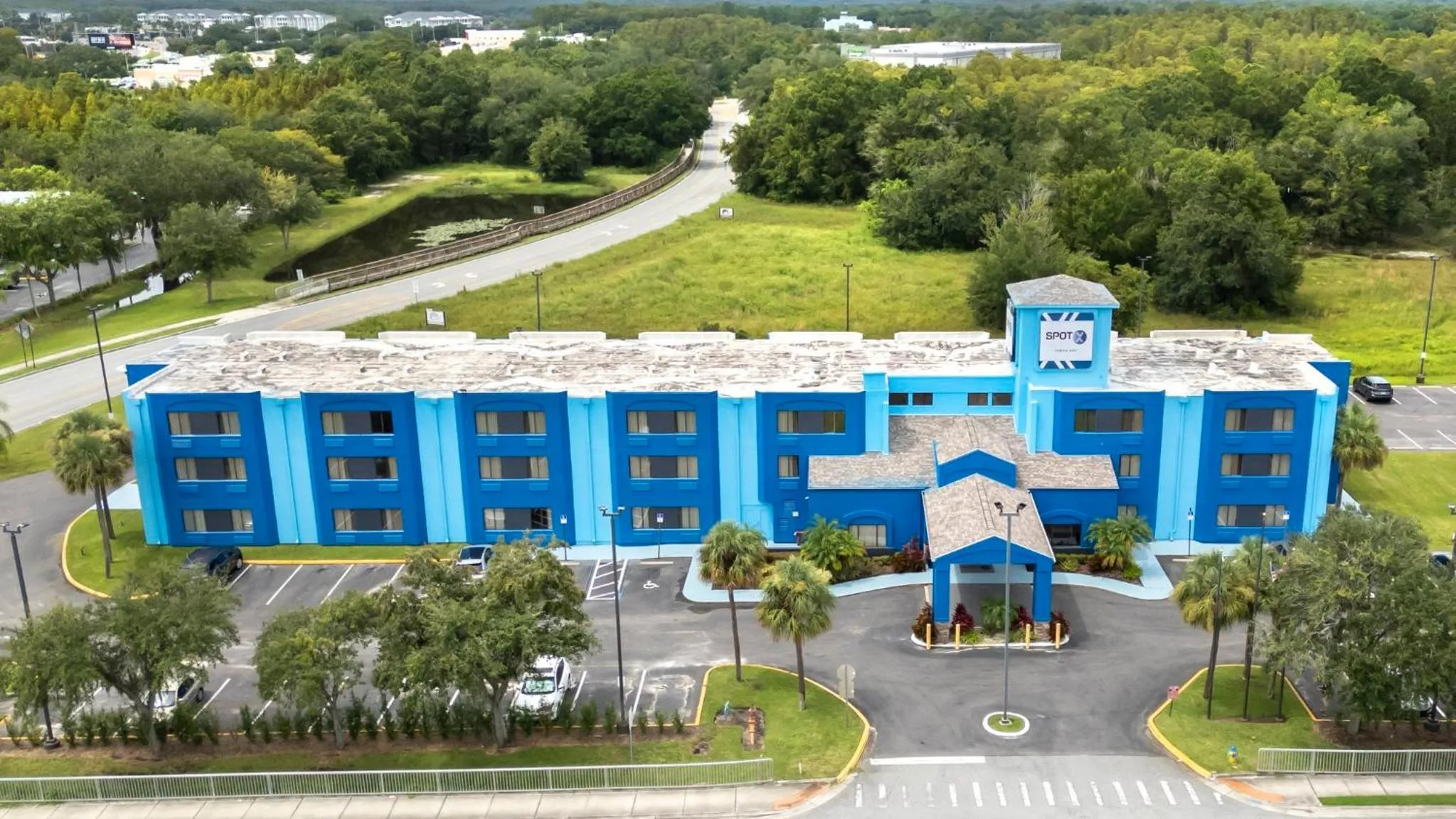 Bird's eye view in SPOT X Hotel Tampa - Wesley Chapel by The Red Collection