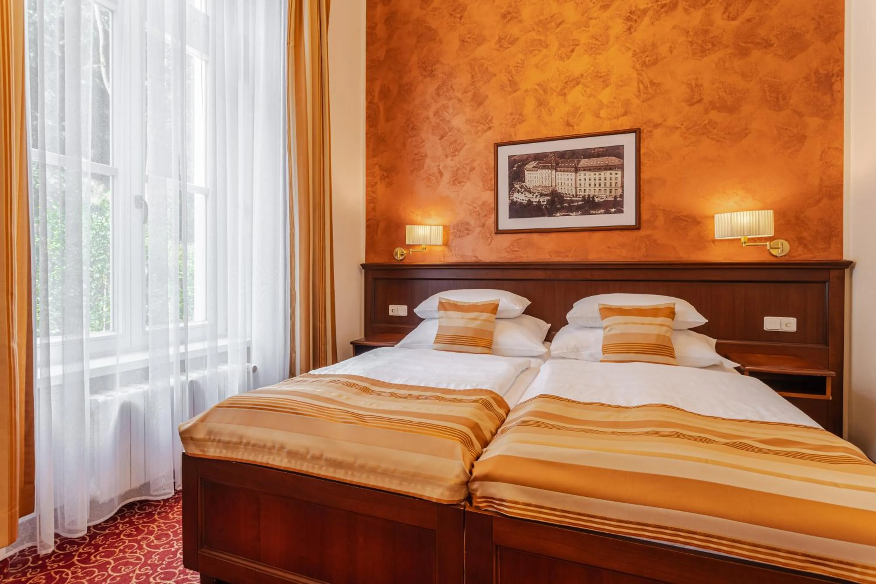 Bed in Hotel Radium Palace