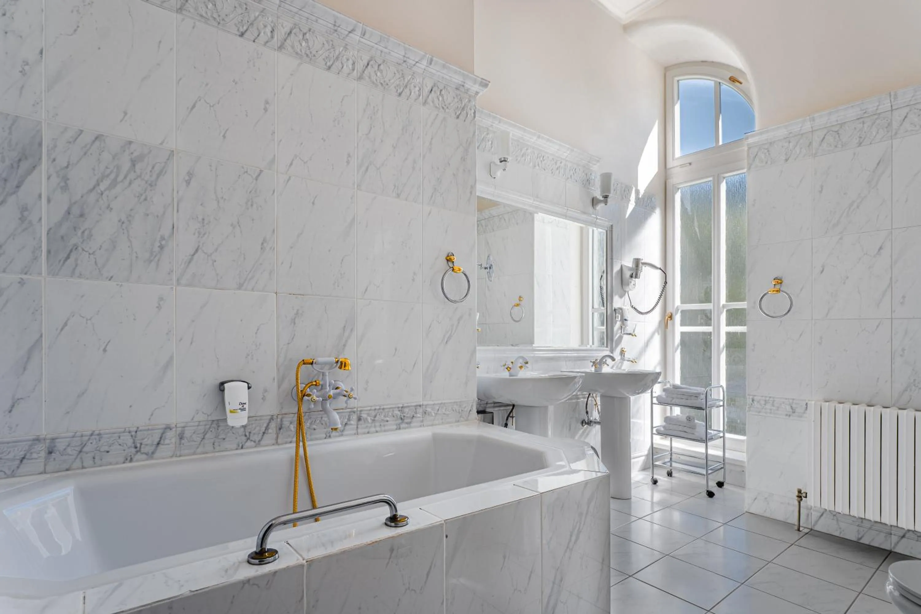 Bathroom in Hotel Radium Palace