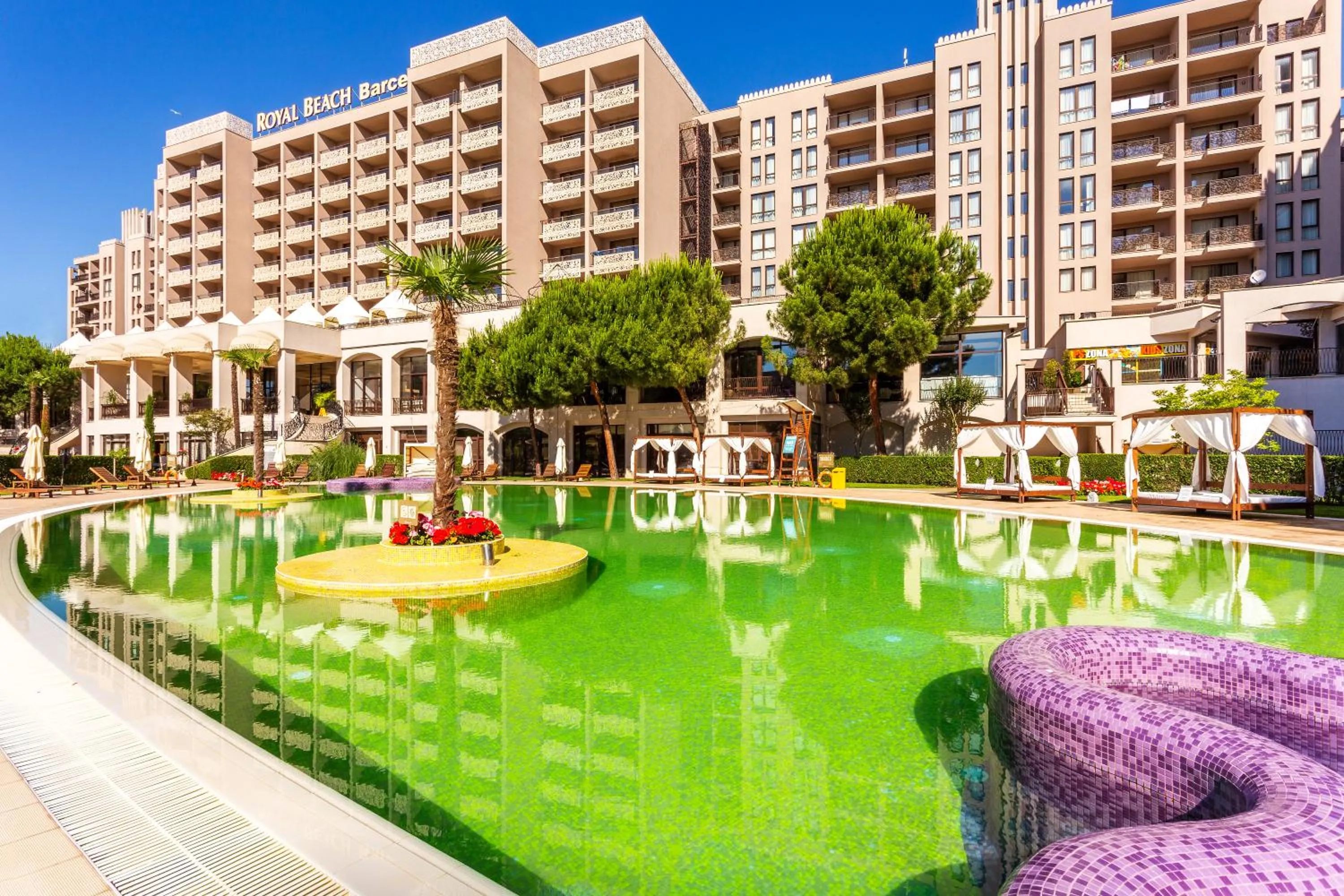 Swimming pool in Barcelo Royal Beach - All Inclusive