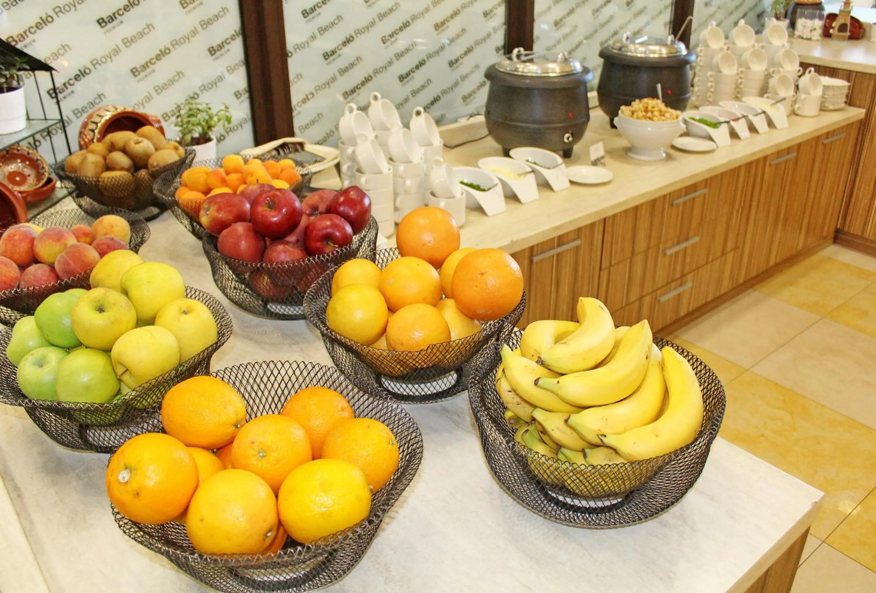 Restaurant/places to eat in Barcelo Royal Beach - All Inclusive