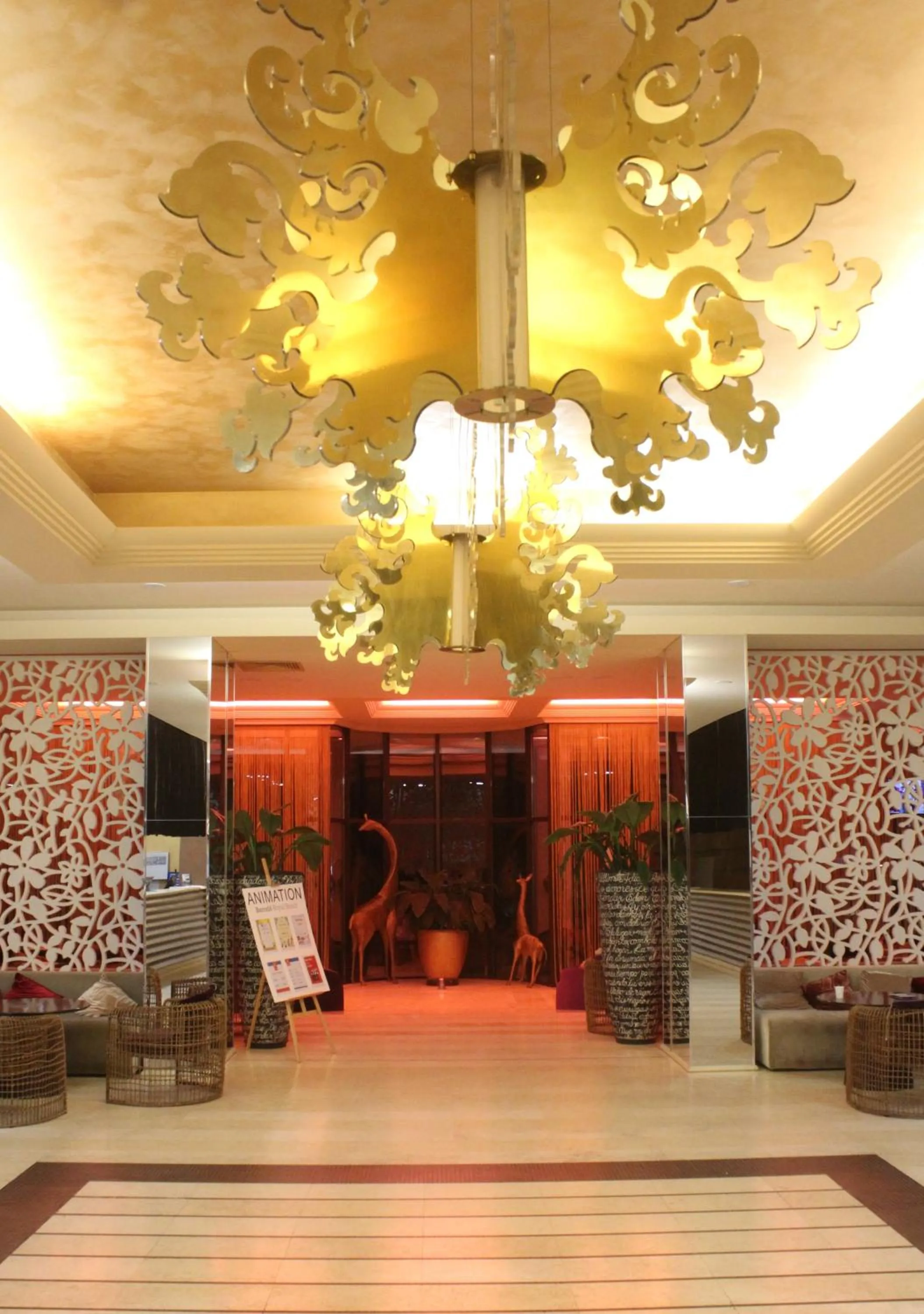 Lobby or reception in Barcelo Royal Beach - All Inclusive