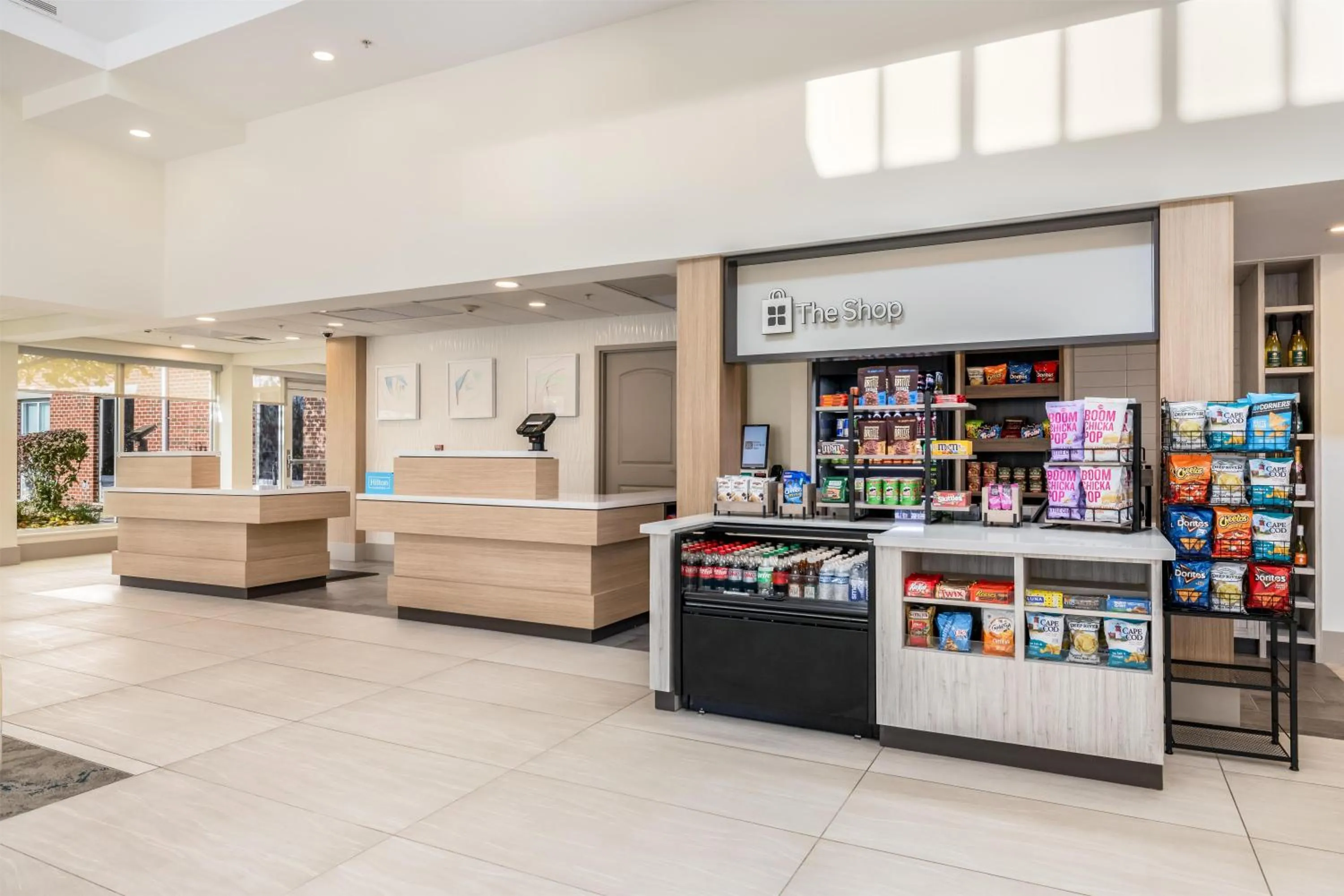 Lobby or reception in Hilton Garden Inn Mystic/Groton