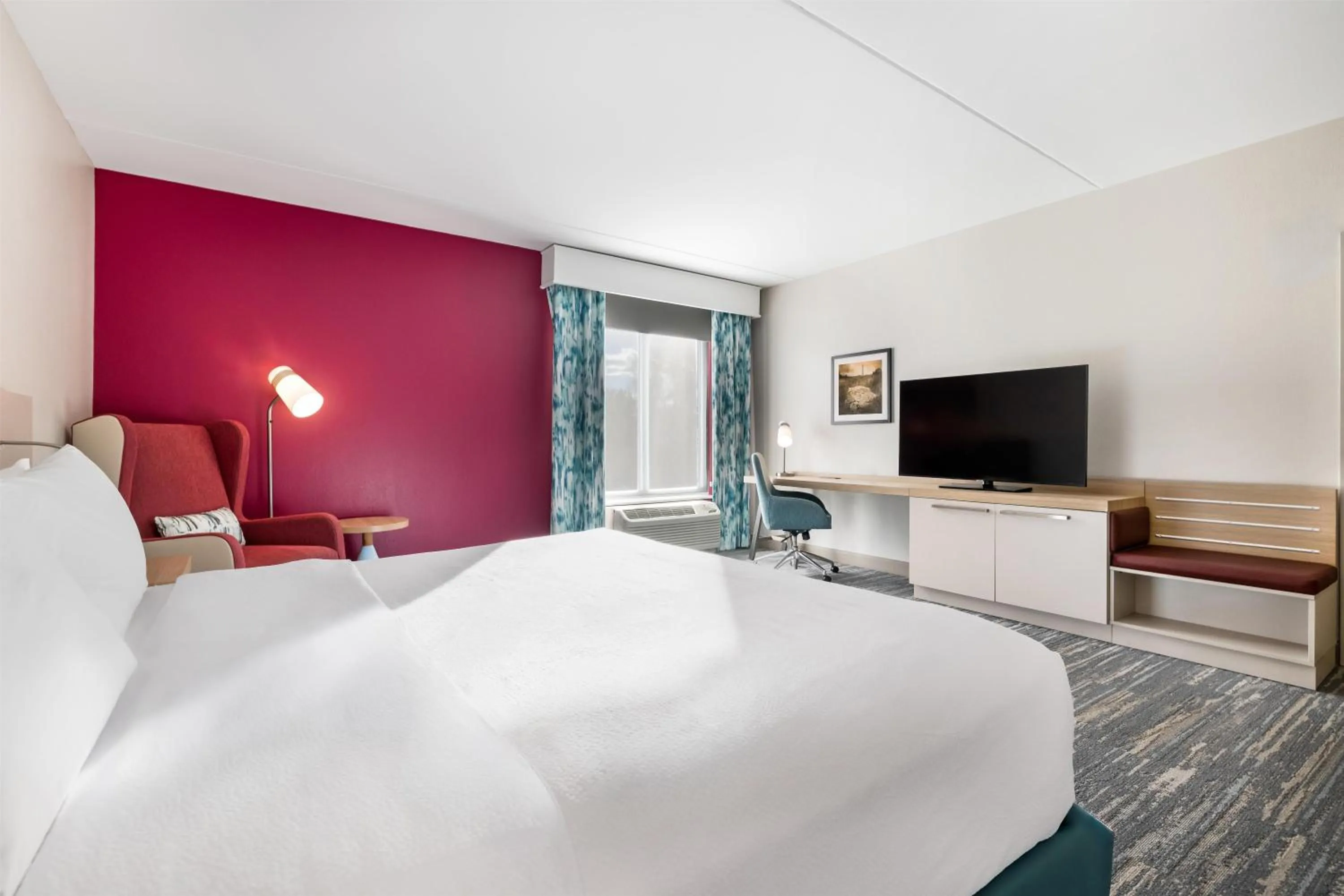 Bed in Hilton Garden Inn Mystic/Groton