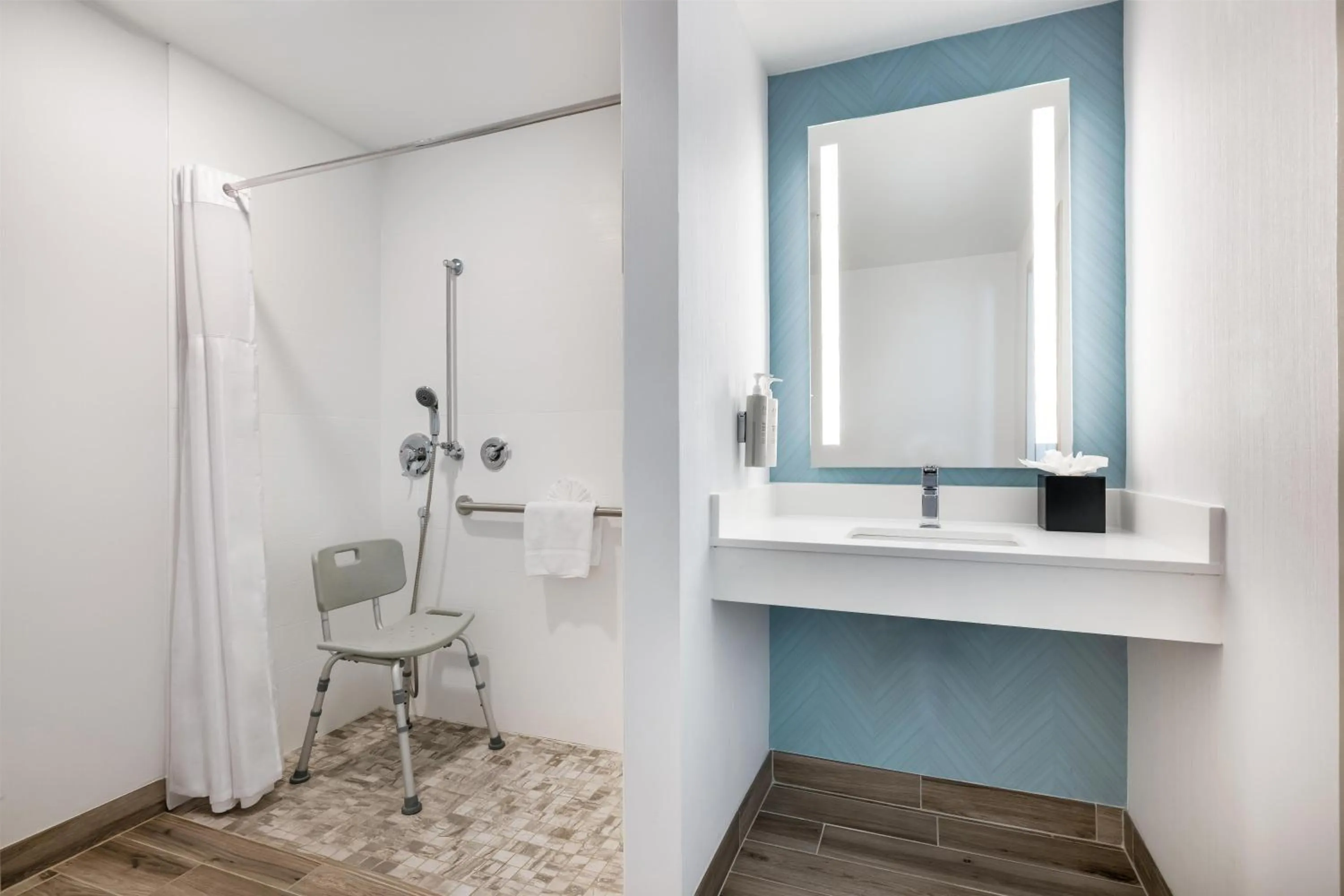 Bathroom in Hilton Garden Inn Mystic/Groton