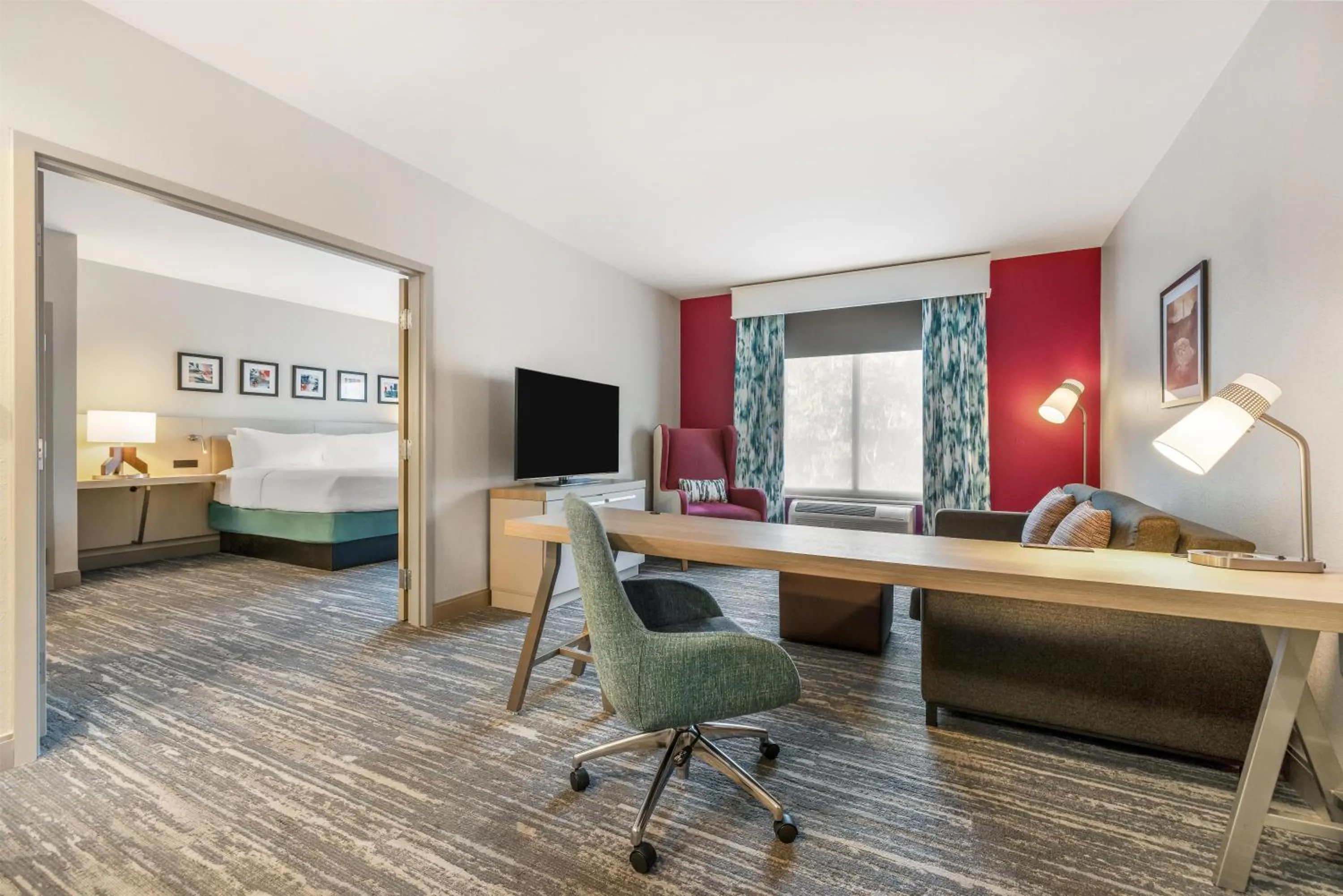 Bedroom, Bed in Hilton Garden Inn Mystic/Groton