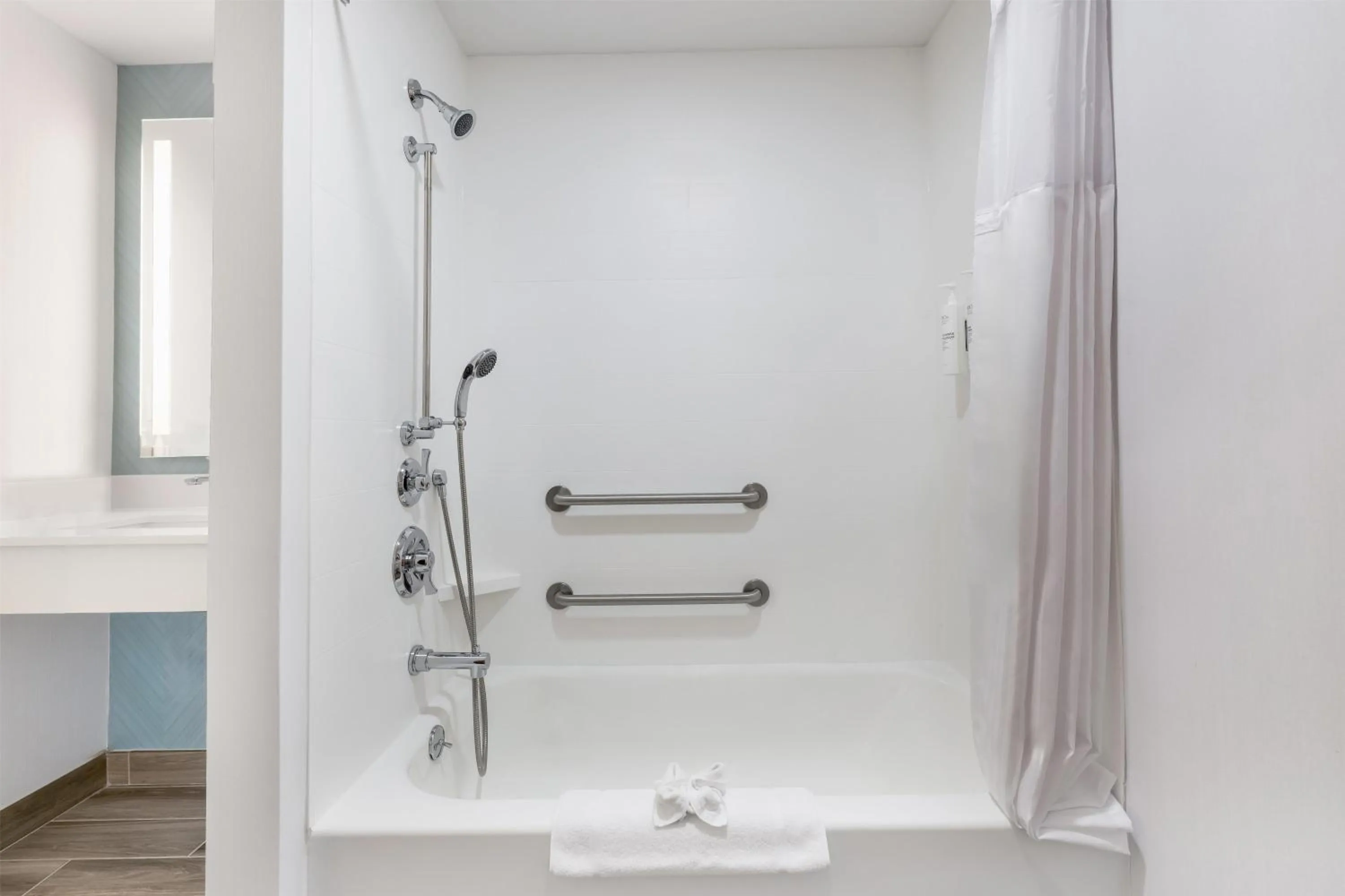 Bathroom in Hilton Garden Inn Mystic/Groton