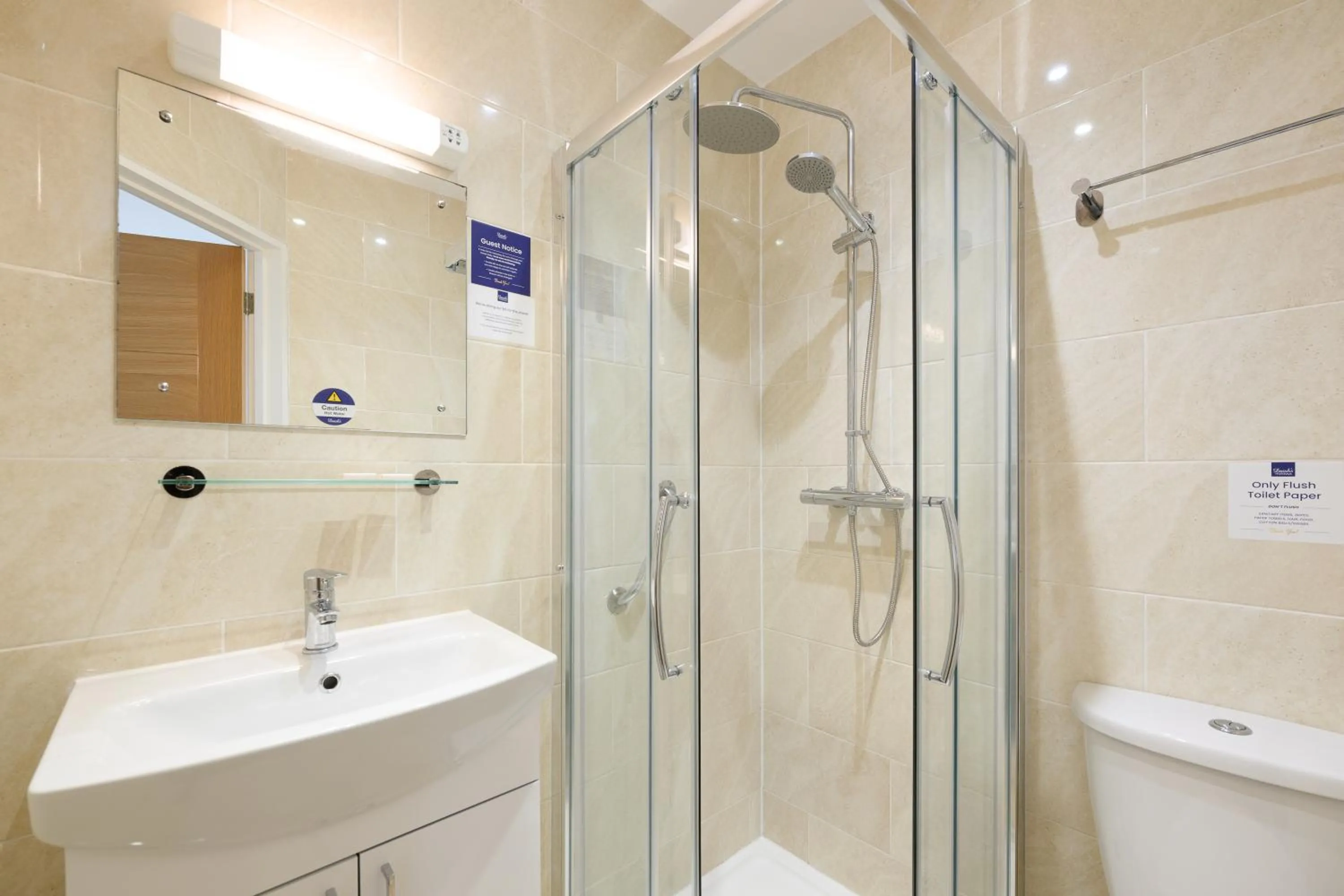 Bathroom in The Sandringham Hotel