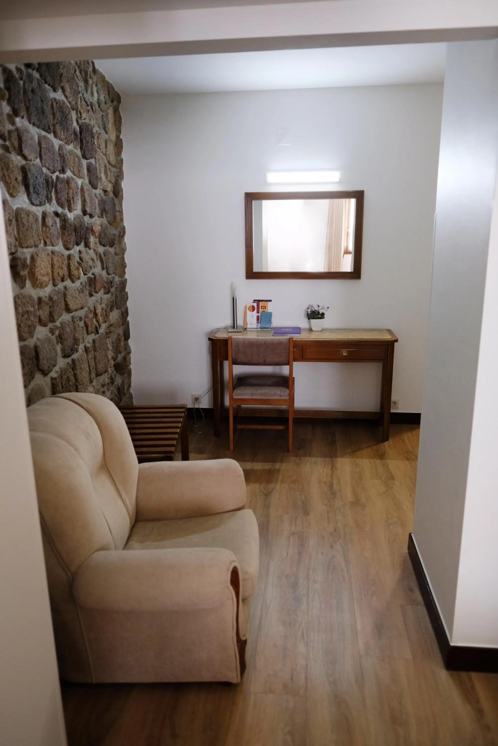 hair dresser in Hotel Dona Sofia