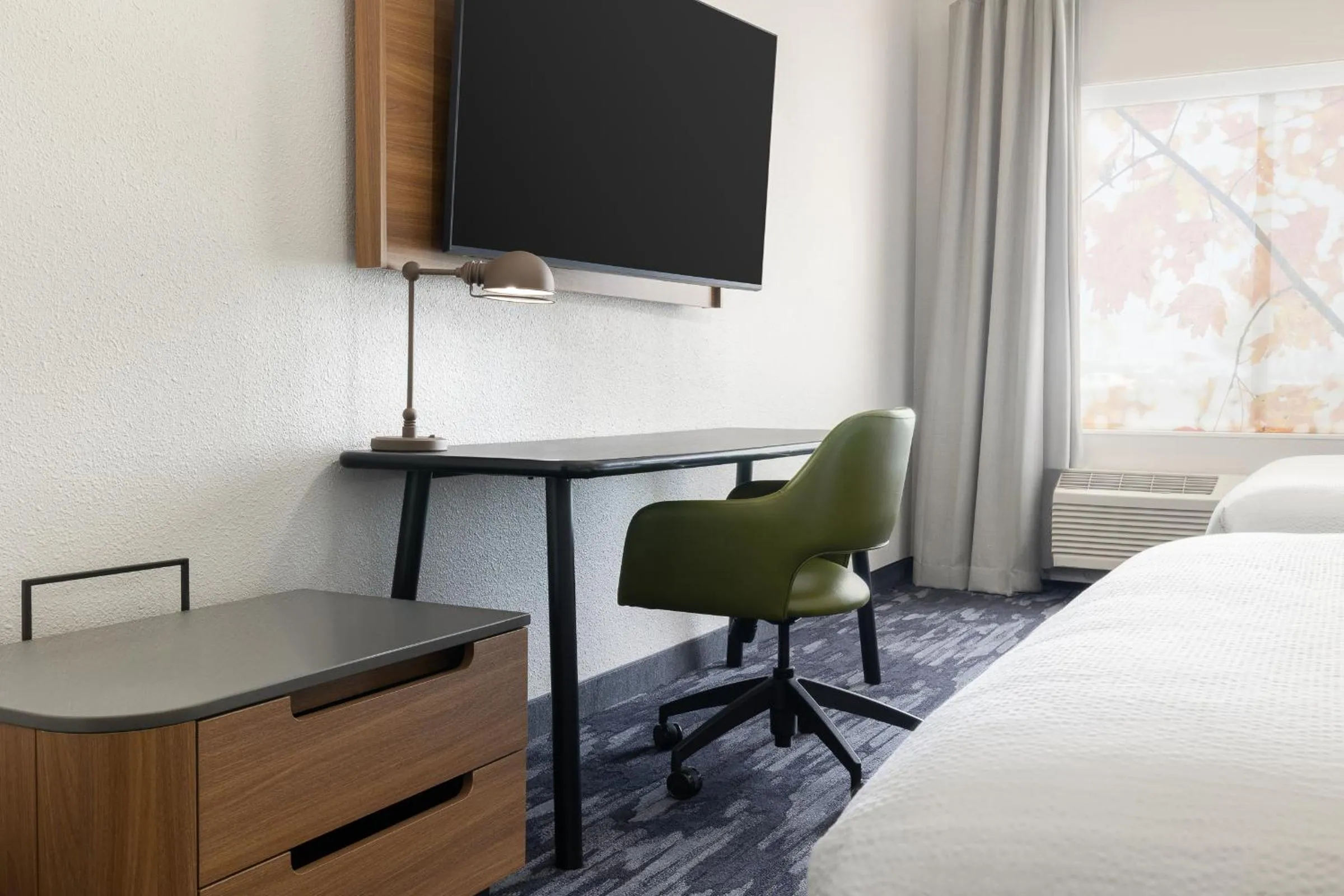 Bedroom, Bed in Fairfield by Marriott Inn & Suites Spokane Airport