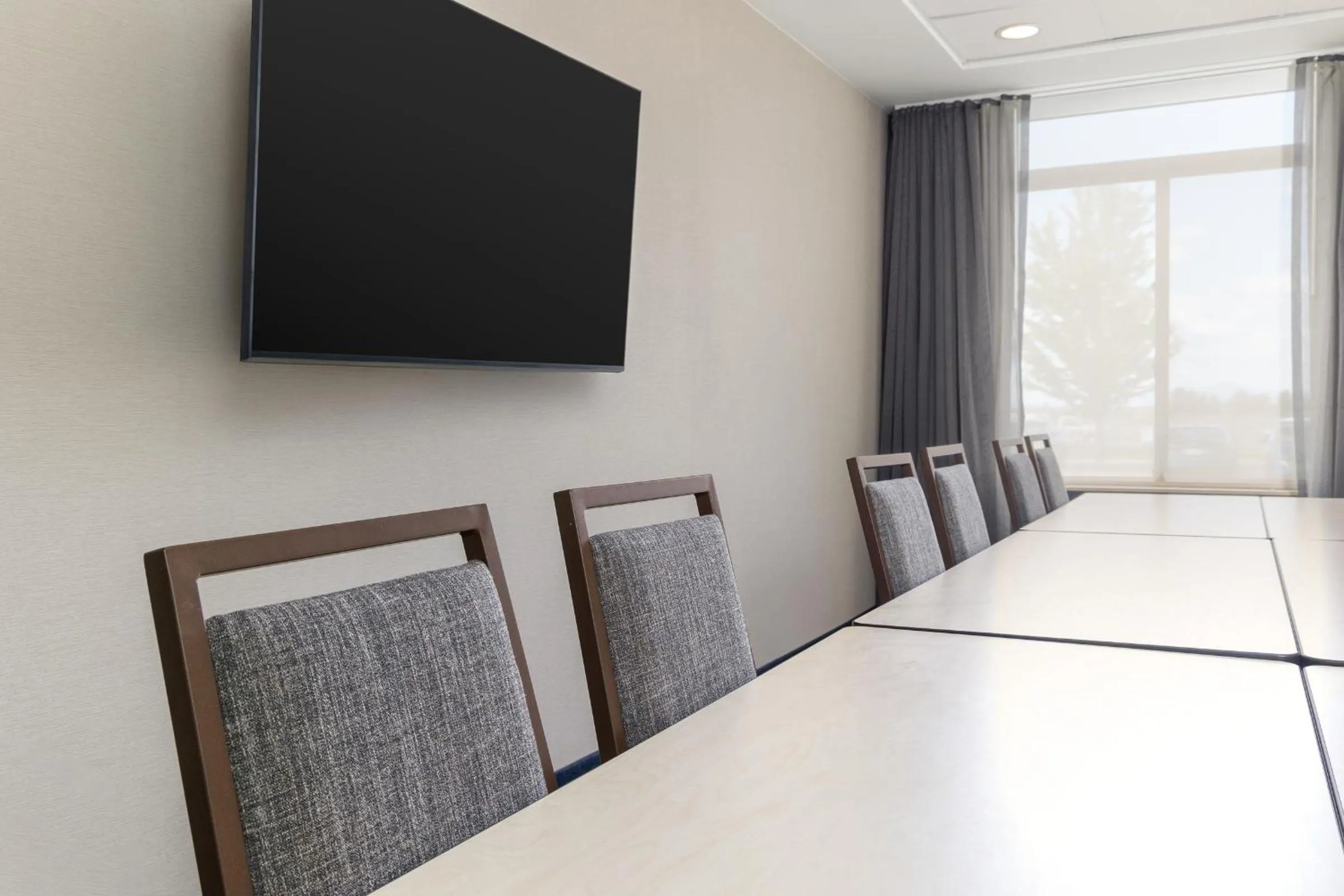 Meeting/conference room in Fairfield by Marriott Inn & Suites Spokane Airport
