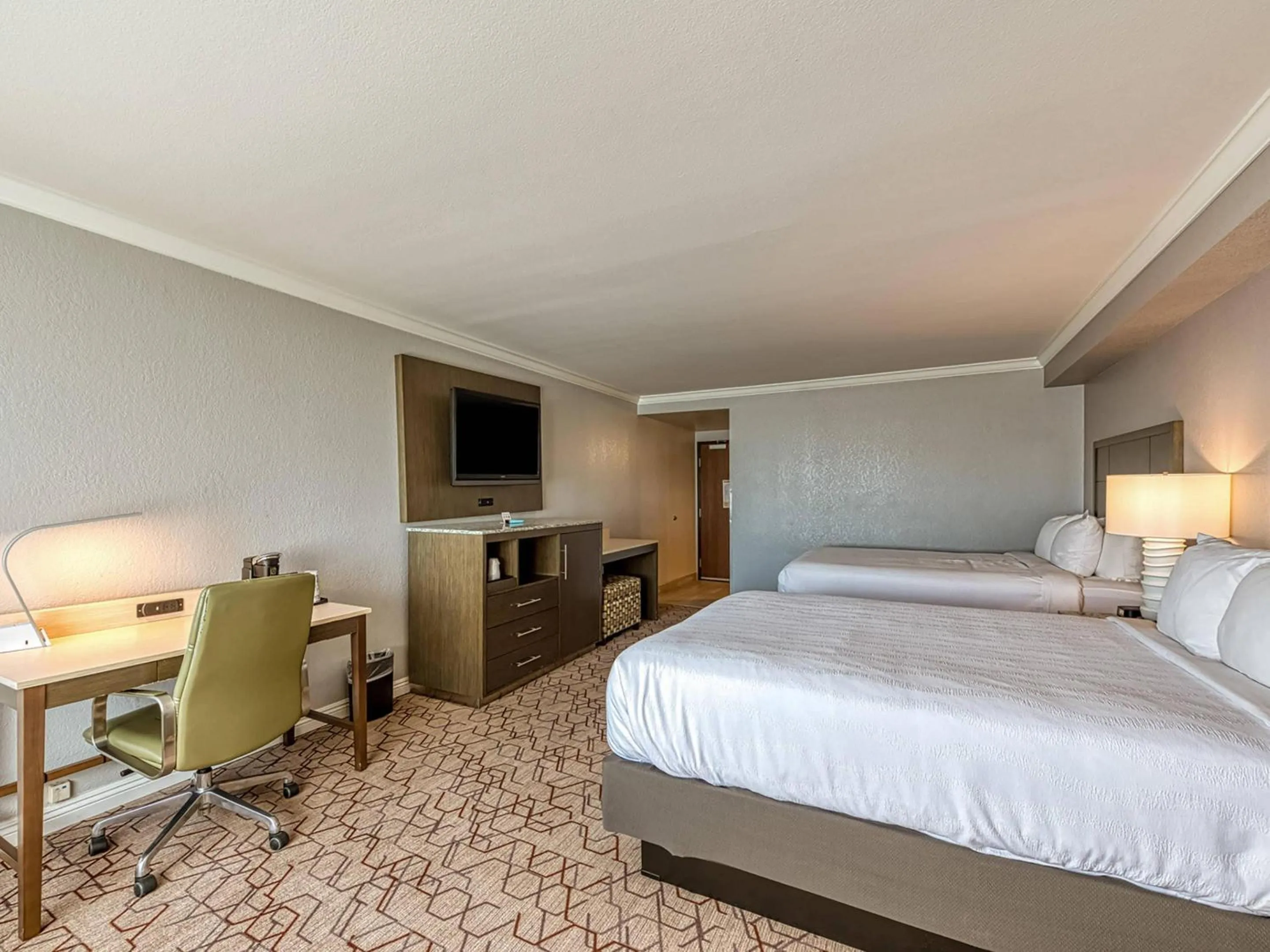 Bedroom, Bed in Amanzi Hotel, an Ascend Collection Hotel