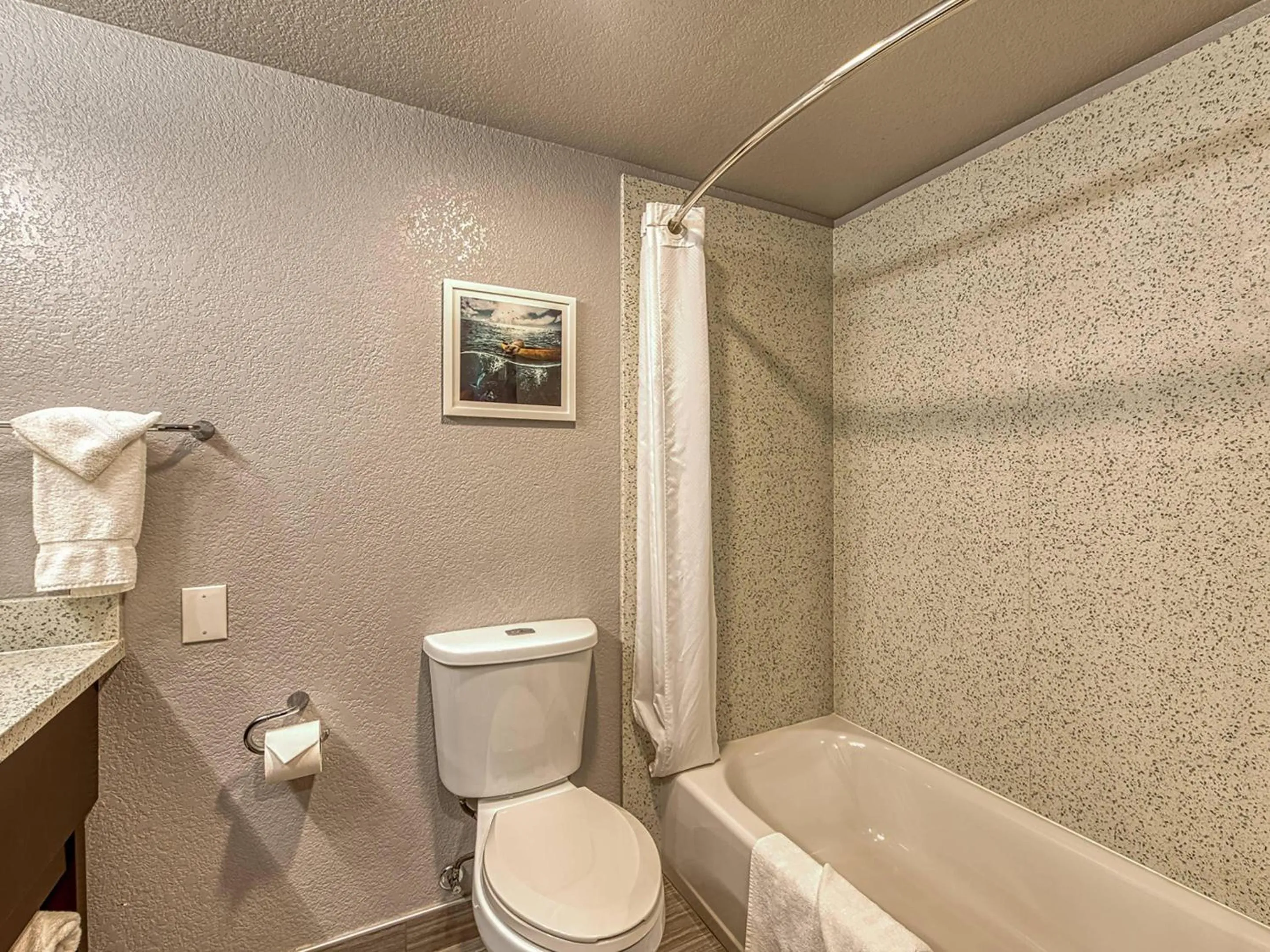 Bedroom in Amanzi Hotel, an Ascend Collection Hotel