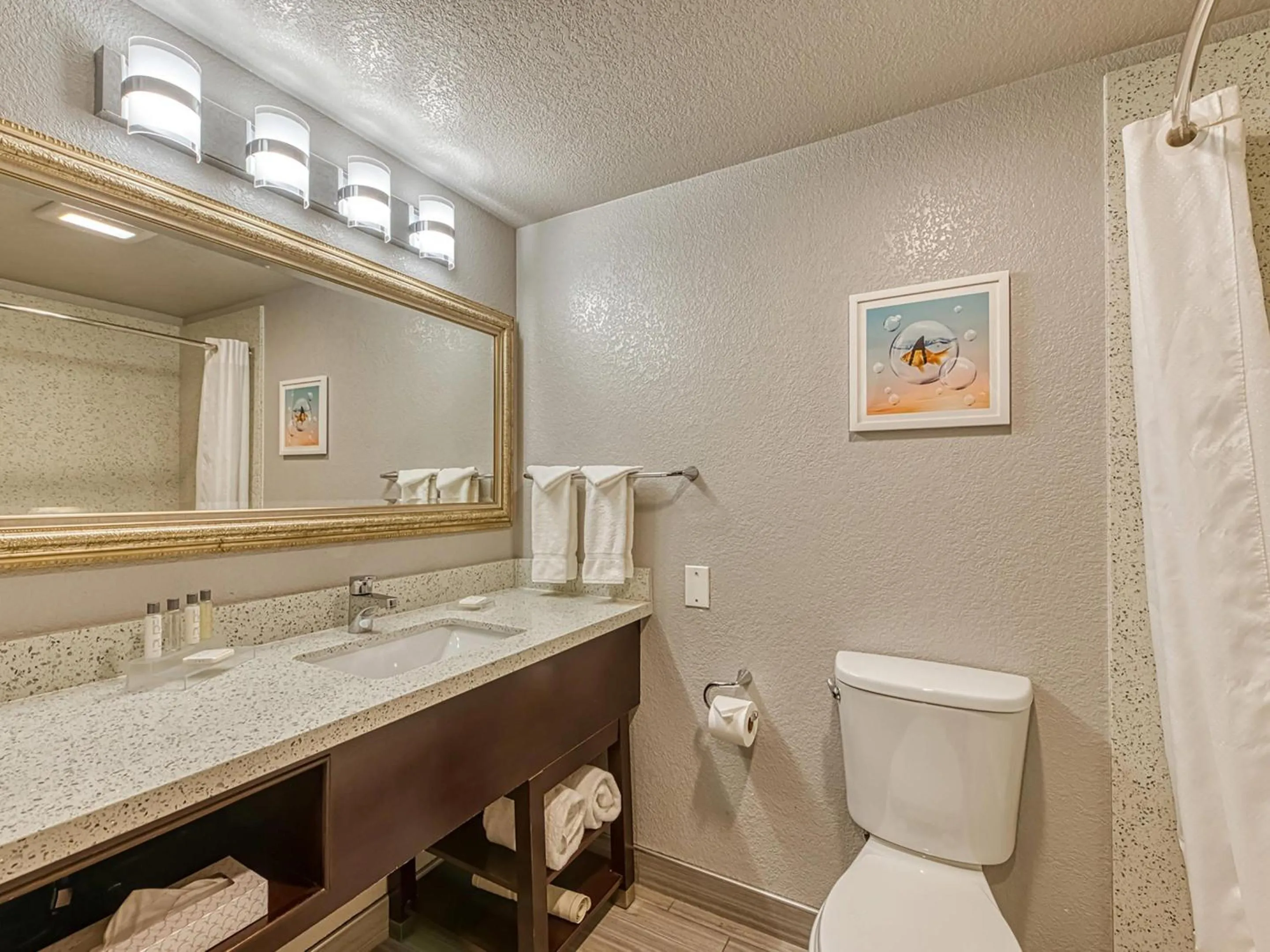 Bedroom in Amanzi Hotel, an Ascend Collection Hotel