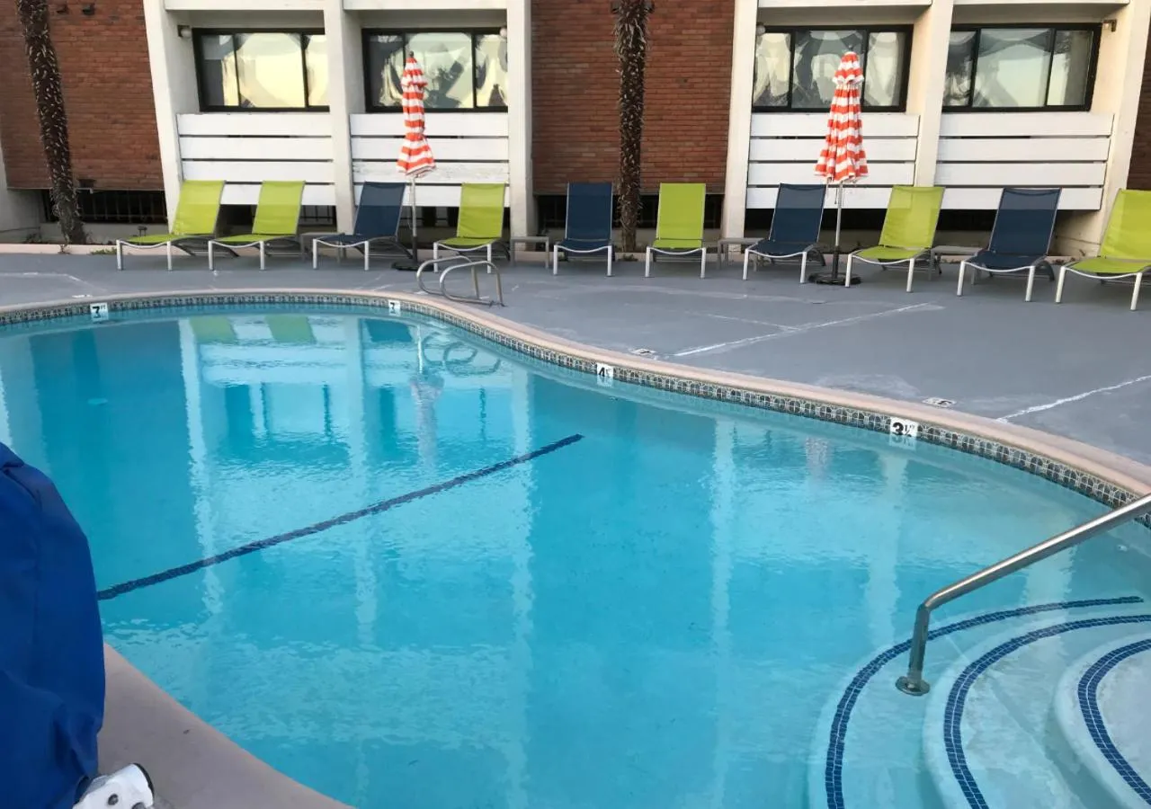 Swimming pool in Amanzi Hotel, an Ascend Collection Hotel