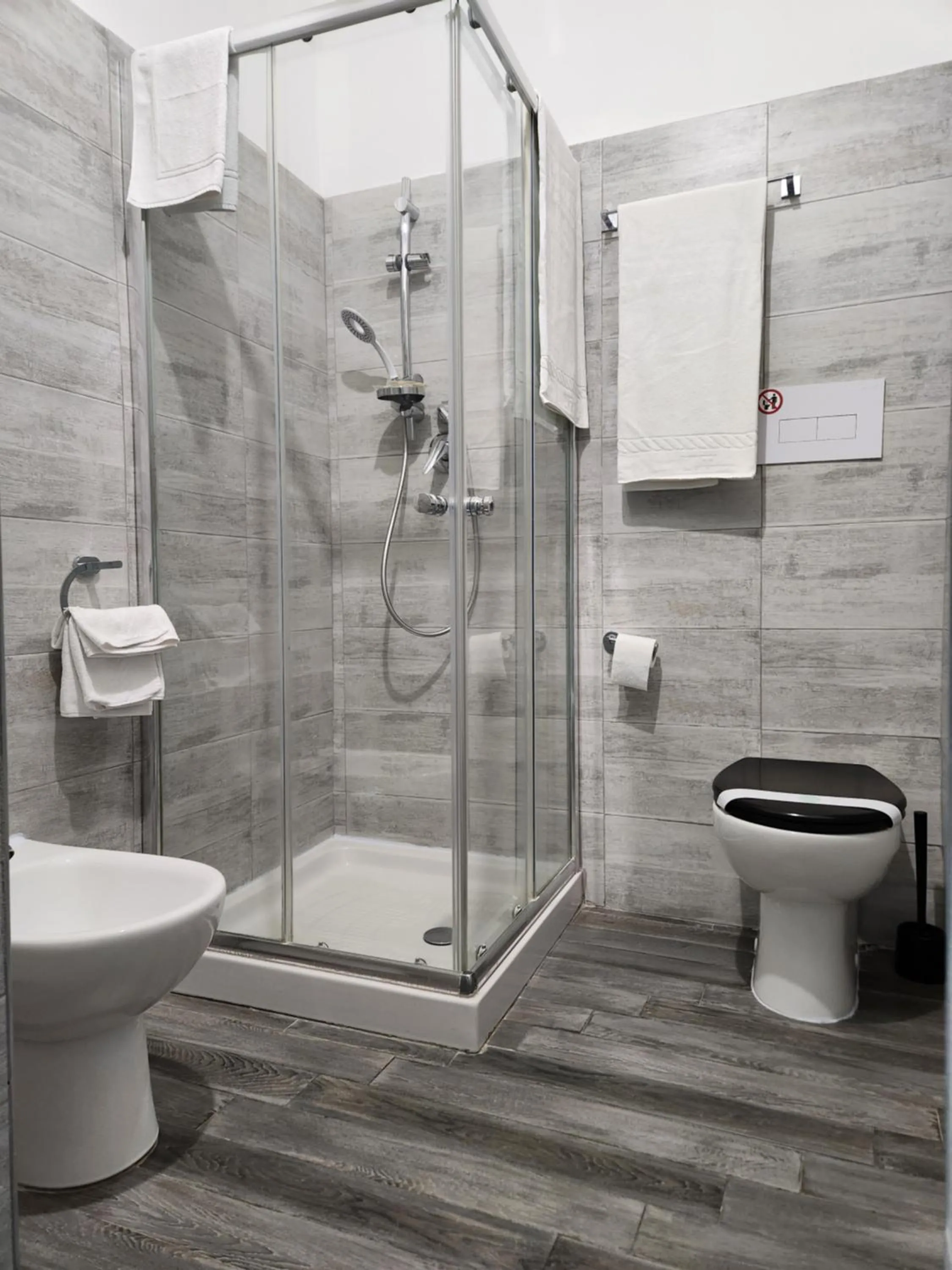 Bathroom in Caio Duilio B&B