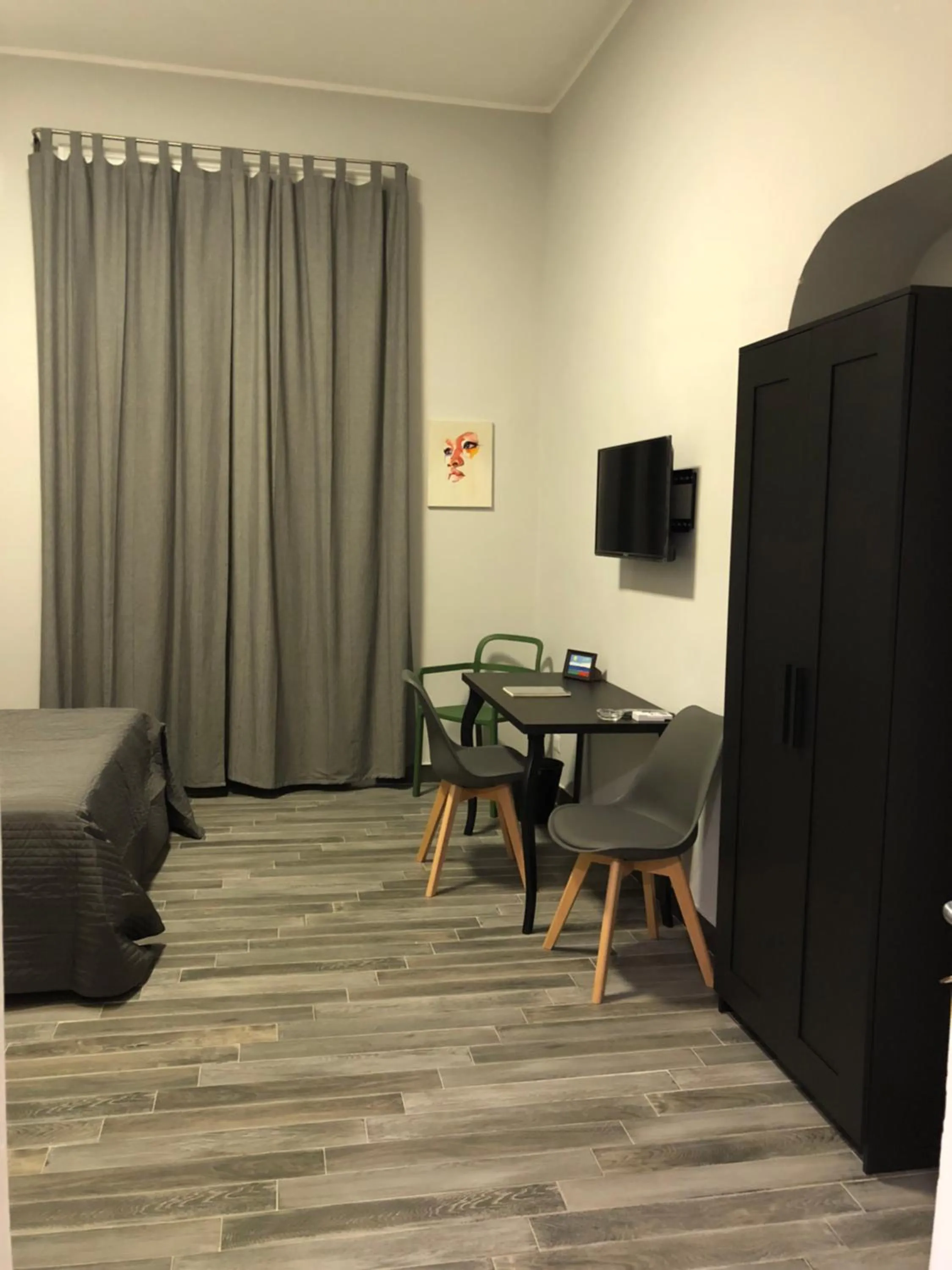 Photo of the whole room in Caio Duilio B&B