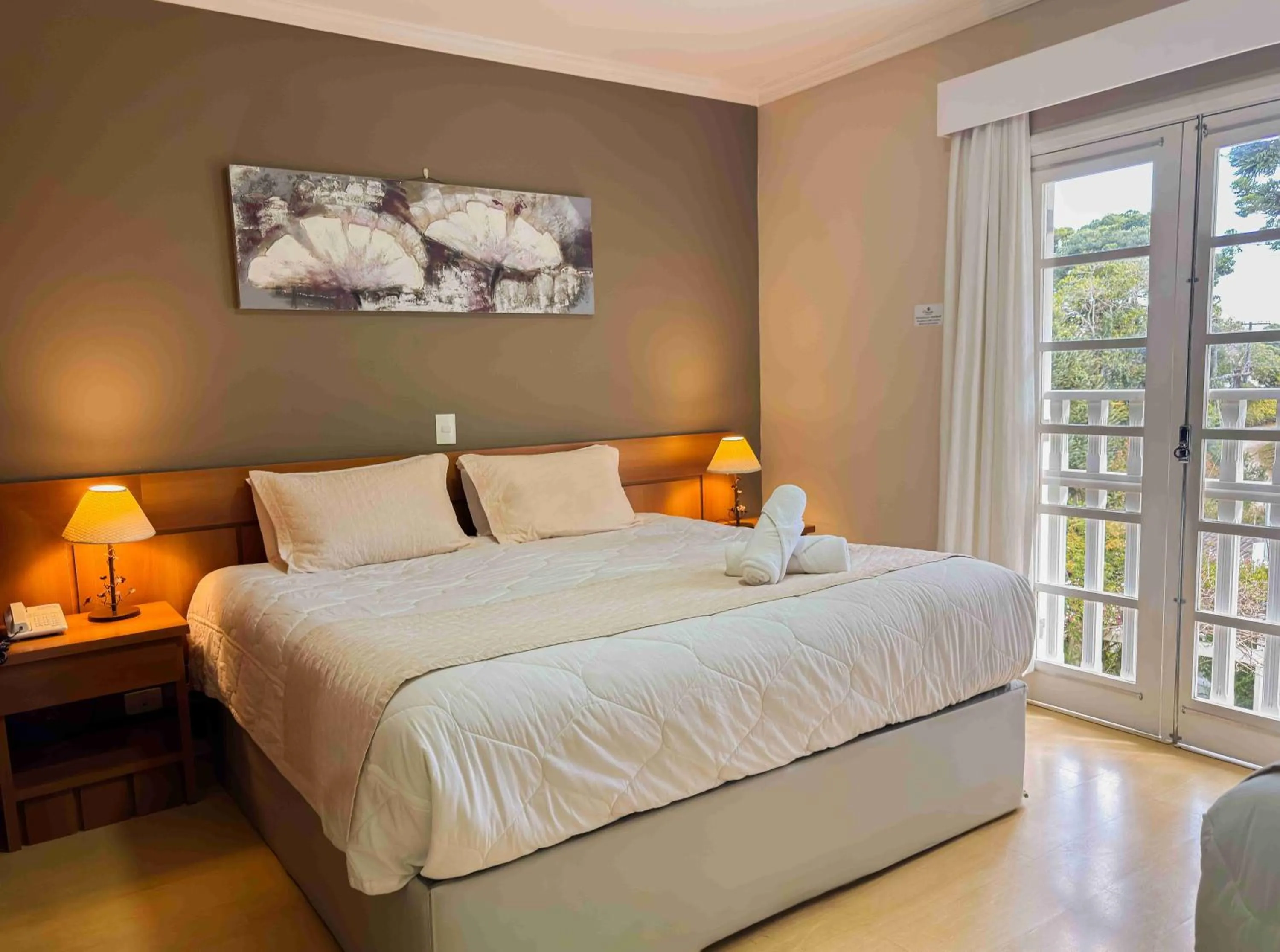 Bedroom, Bed in Pousada Nacional Inn Campos do Jordão