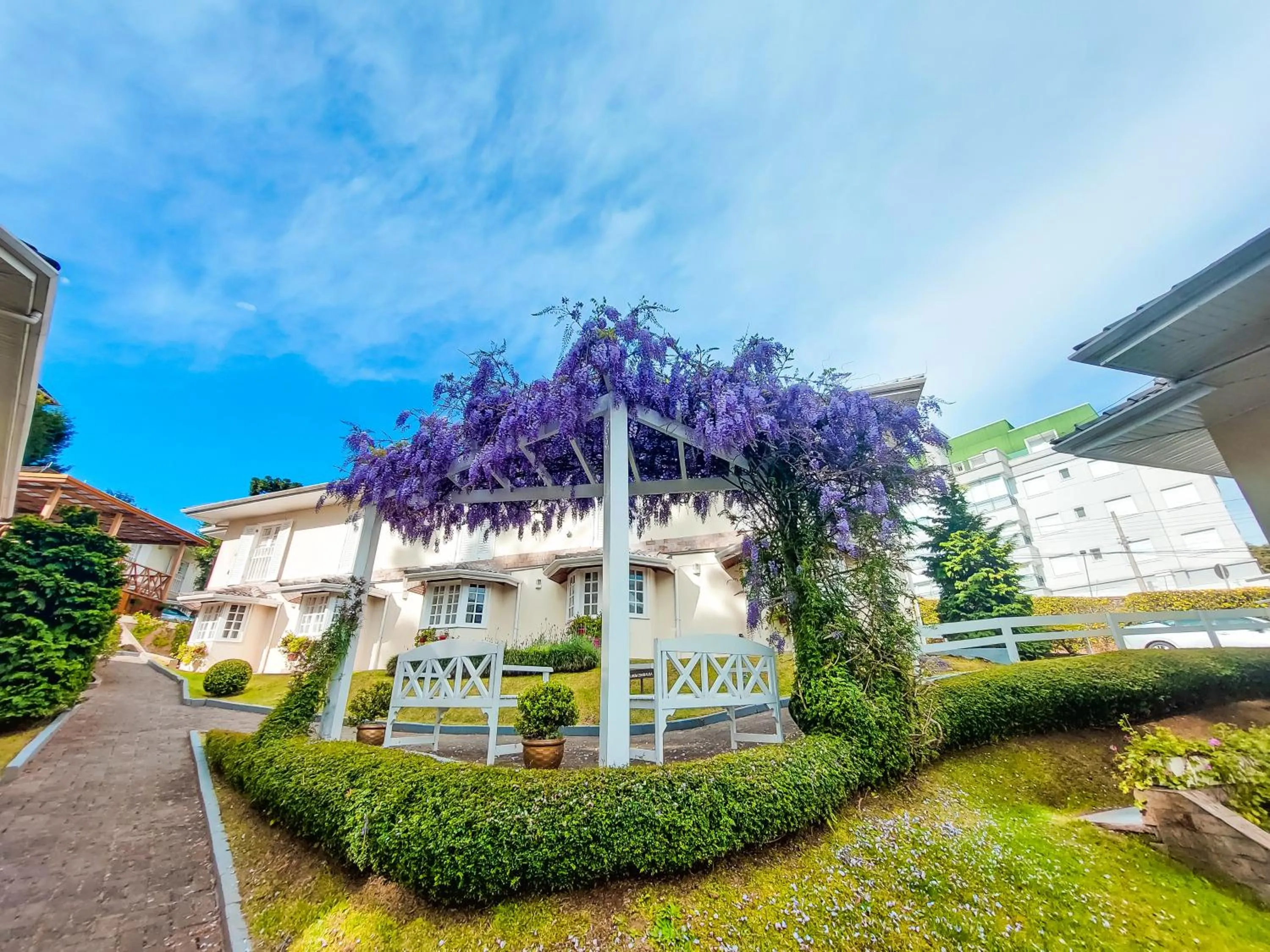 Garden in Pousada Nacional Inn Campos do Jordão