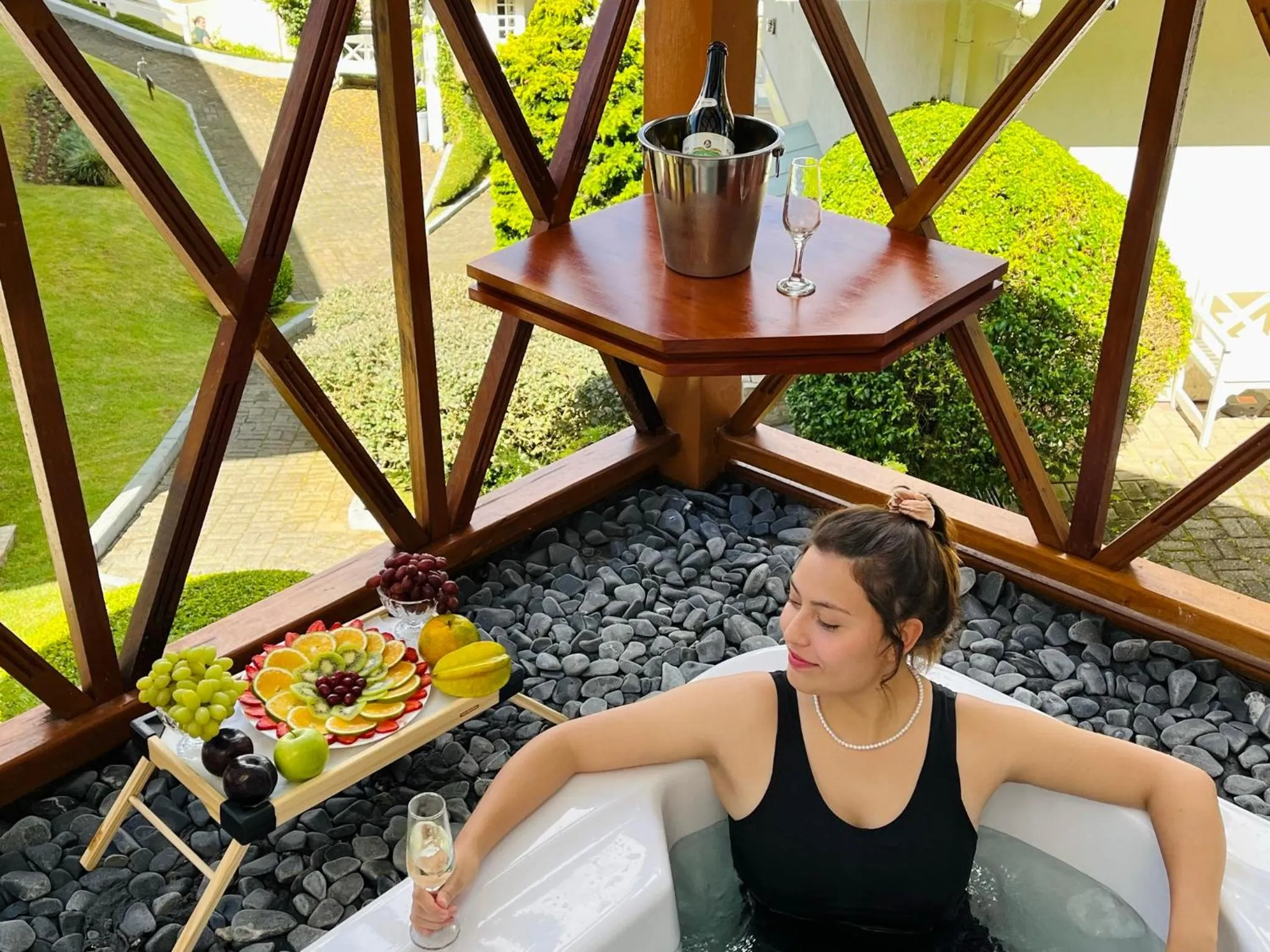 Hot Tub in Pousada Nacional Inn Campos do Jordão