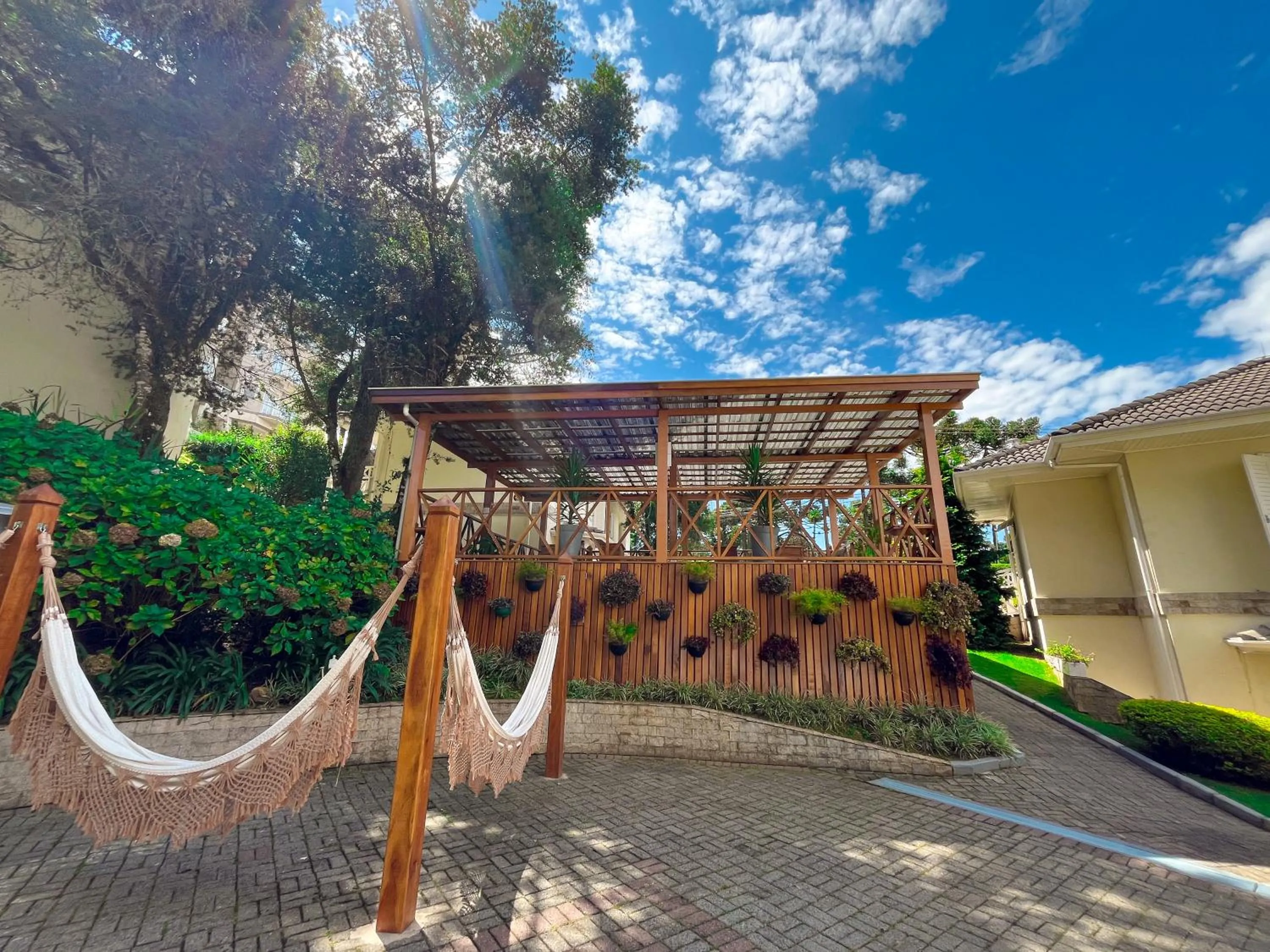 Balcony/Terrace in Pousada Nacional Inn Campos do Jordão