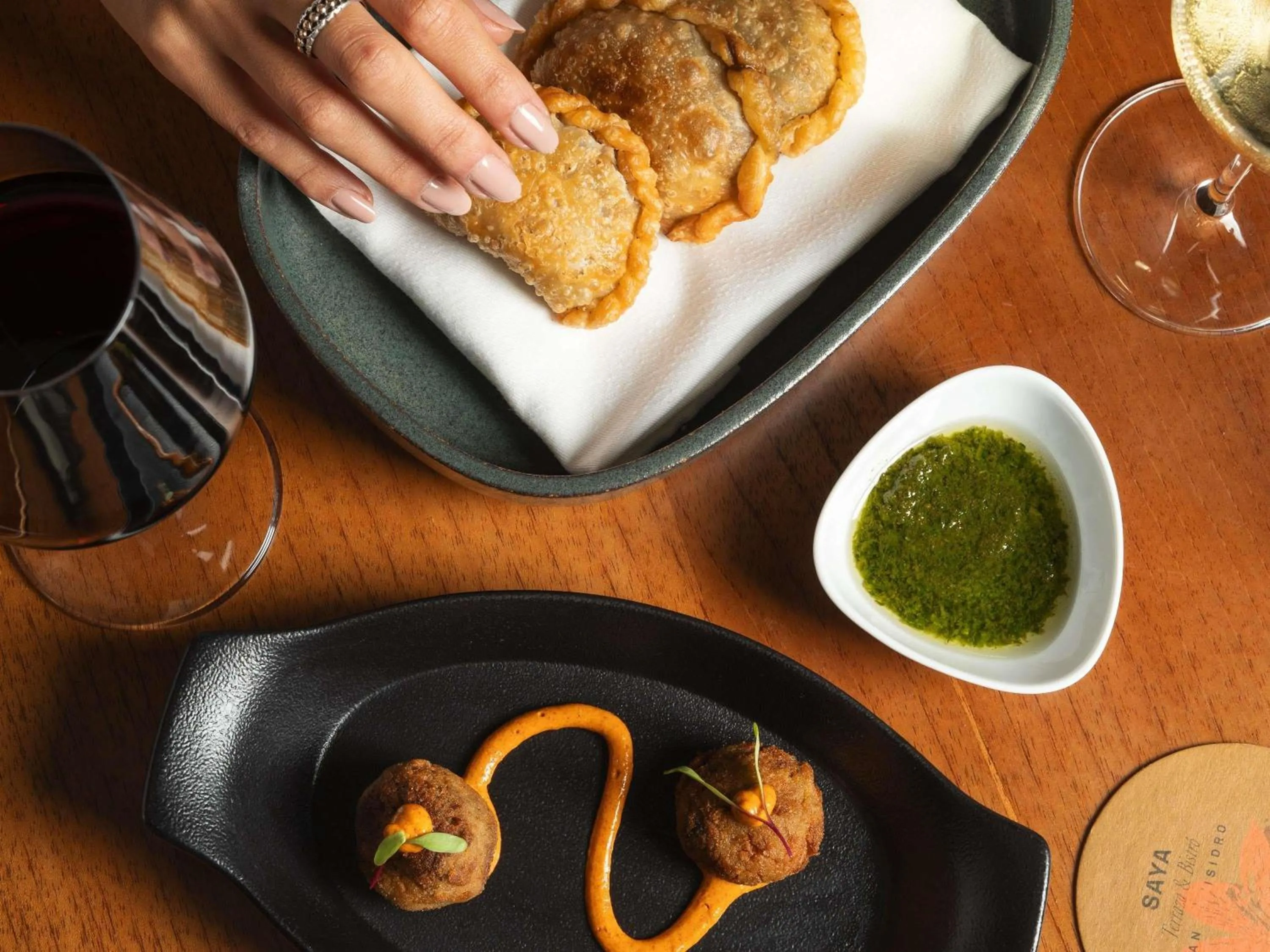 Lounge or bar in Manto Hotel Lima - MGallery Collection