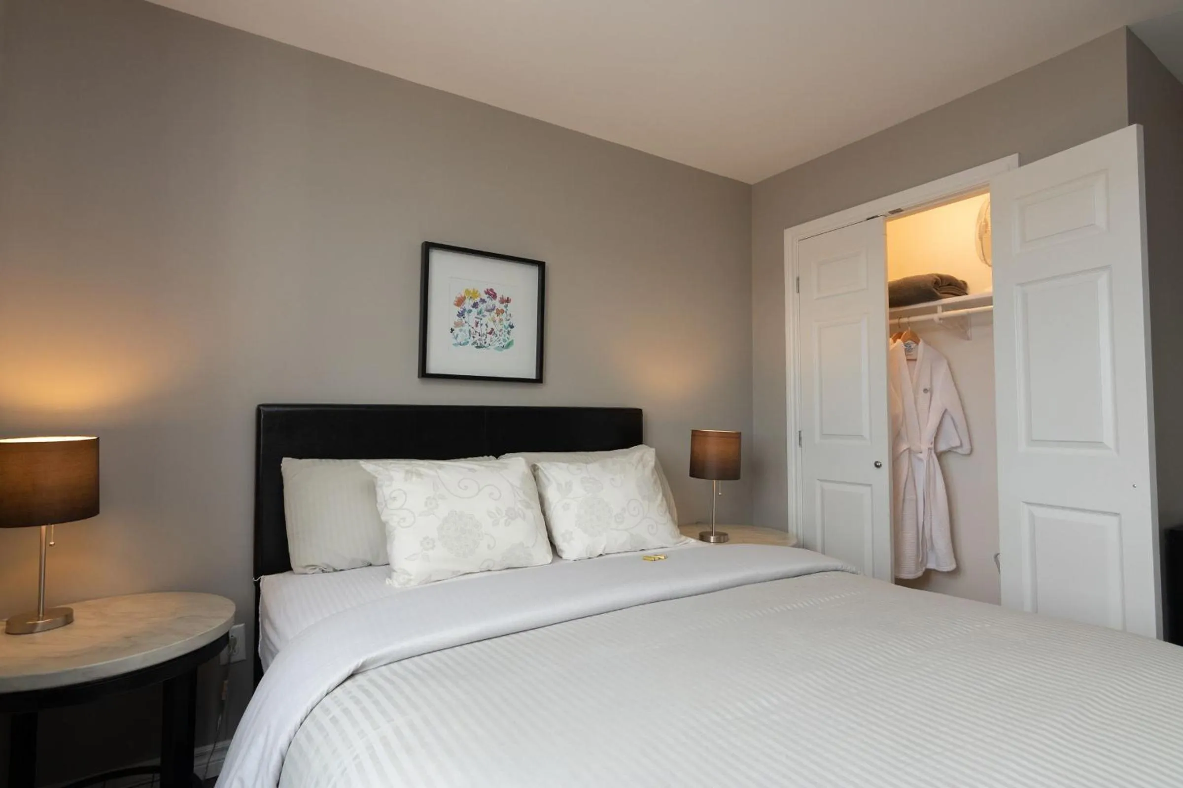 Bedroom, Bed in The Killick Inn & Suites