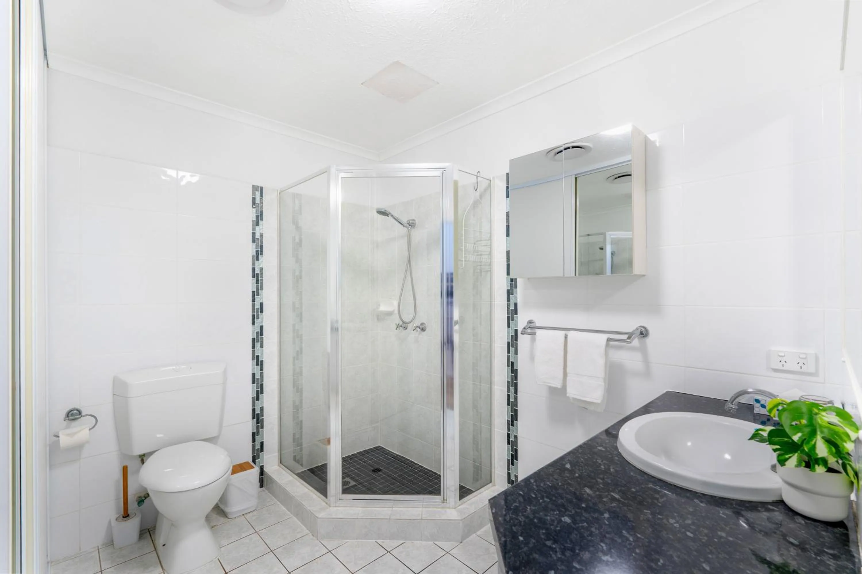 Shower in Shelly Bay Resort