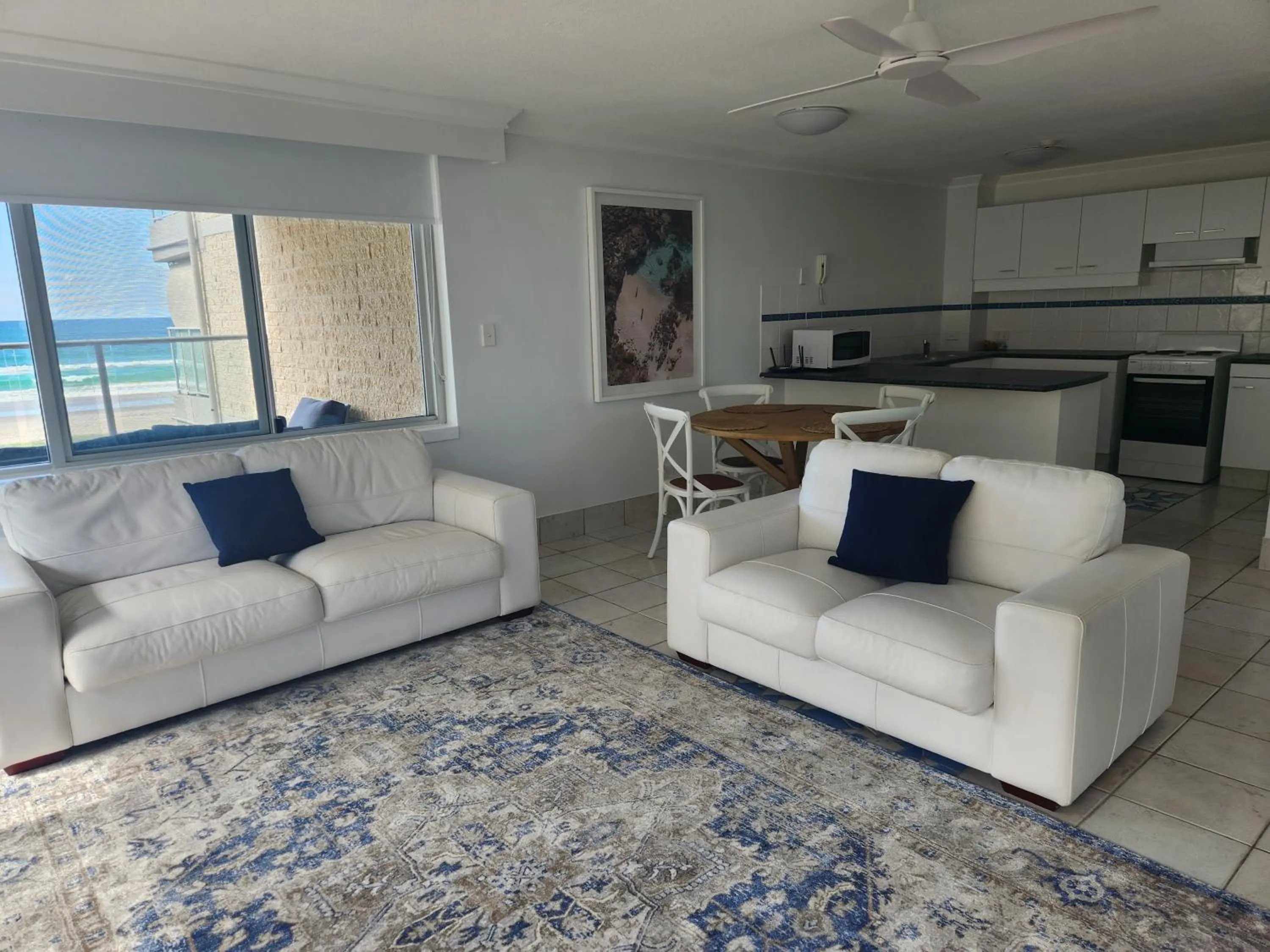 Pacific Surf Absolute Beachfront Apartments